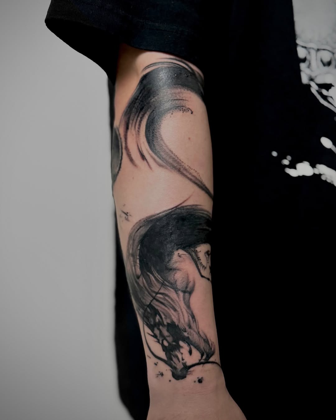 Tattoo by @inkversetattooabi — blackwork, illustrative