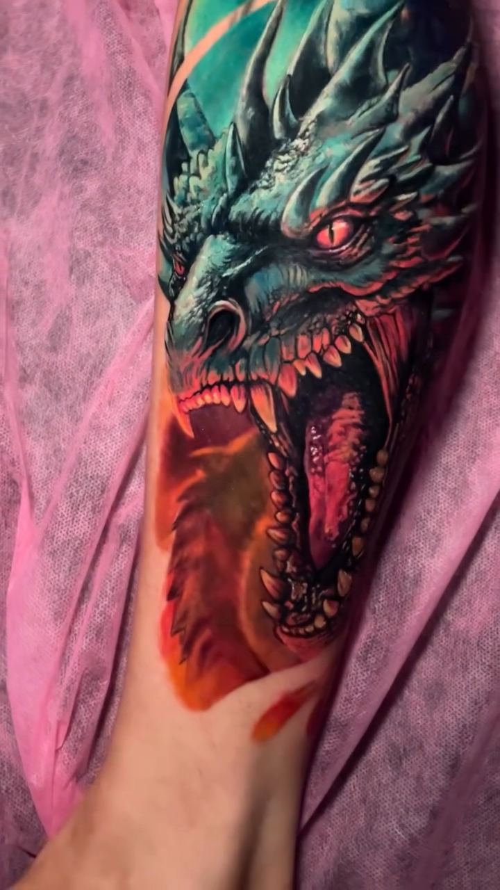 Tattoo by @nikkiharristattoo — realism, japanese_irezumi