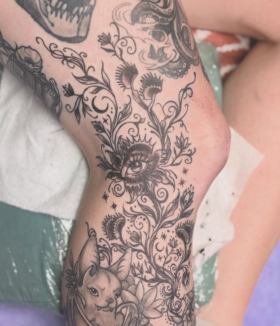 Tattoo by @ciarahofmeisterink — black_and_grey, ornamental
