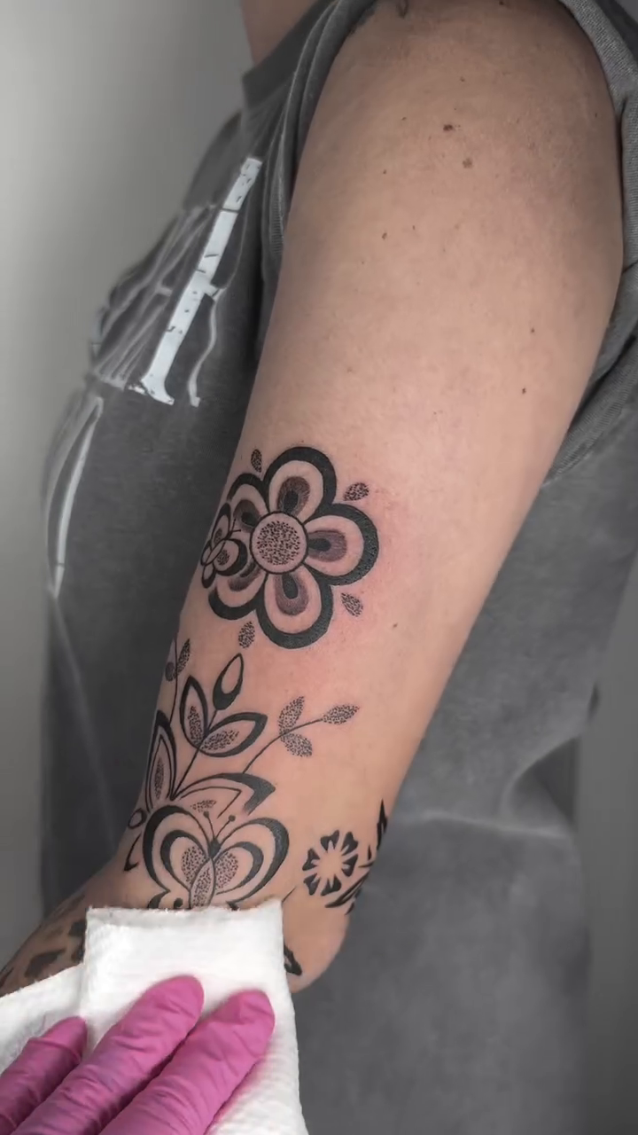 Tattoo by @tattoosbyheathercherish — geometric, blackwork