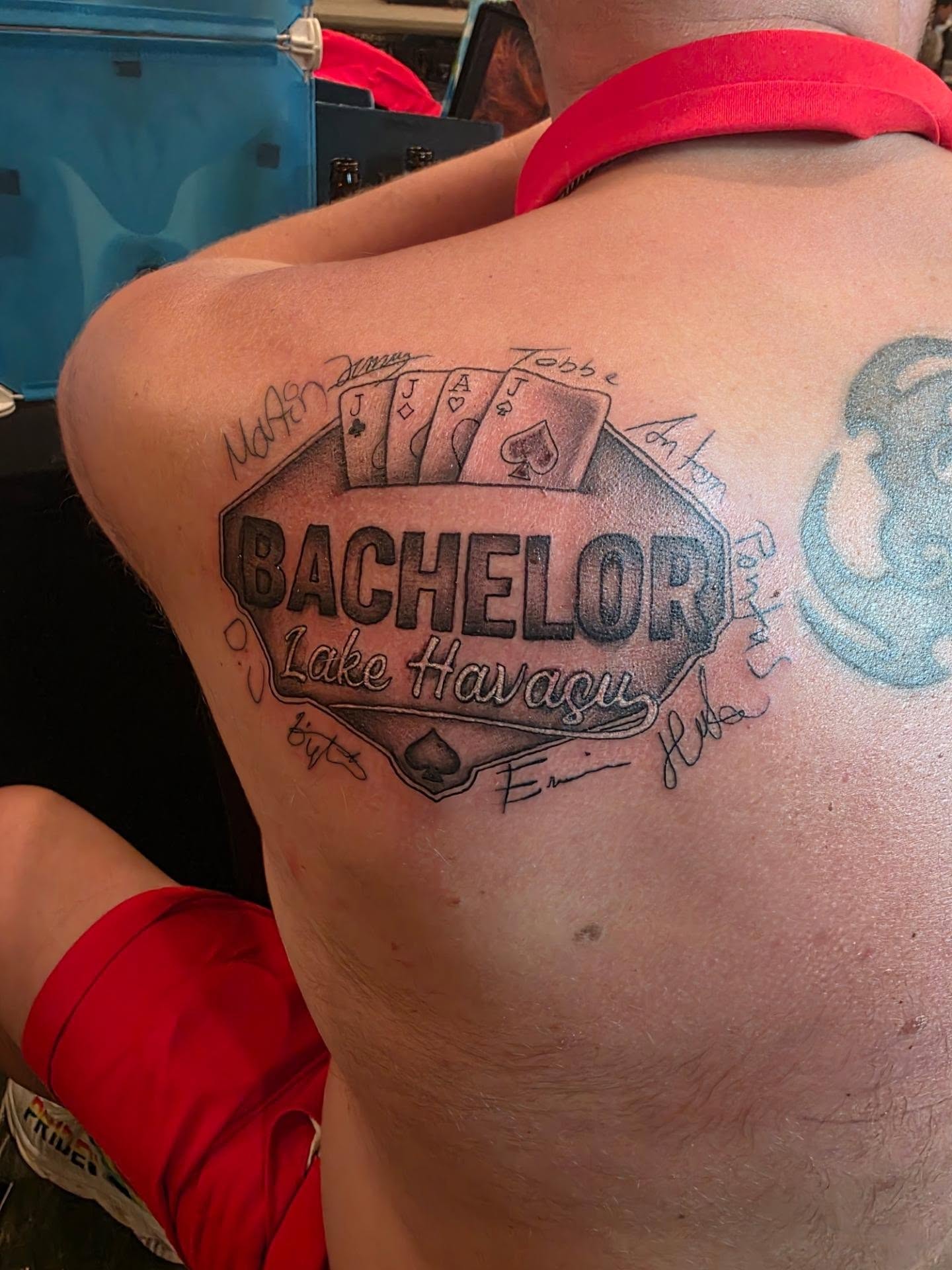 Bachelor Lake Havasu black and grey tattoo on the back by Claudia Isabel Roman, El Paso, Texas