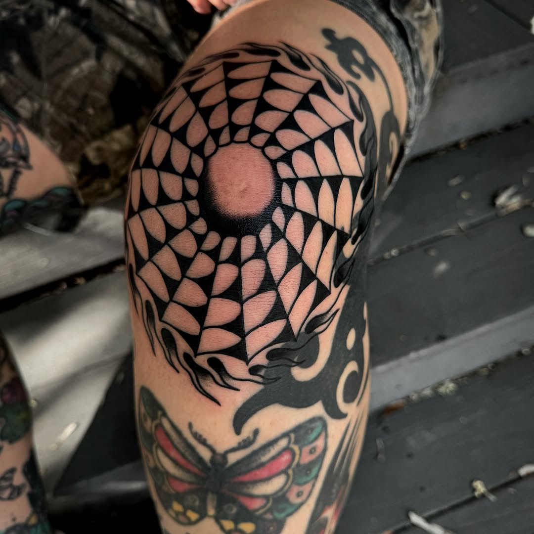 Tattoo by @danielmesenbtt β geometric, blackwork