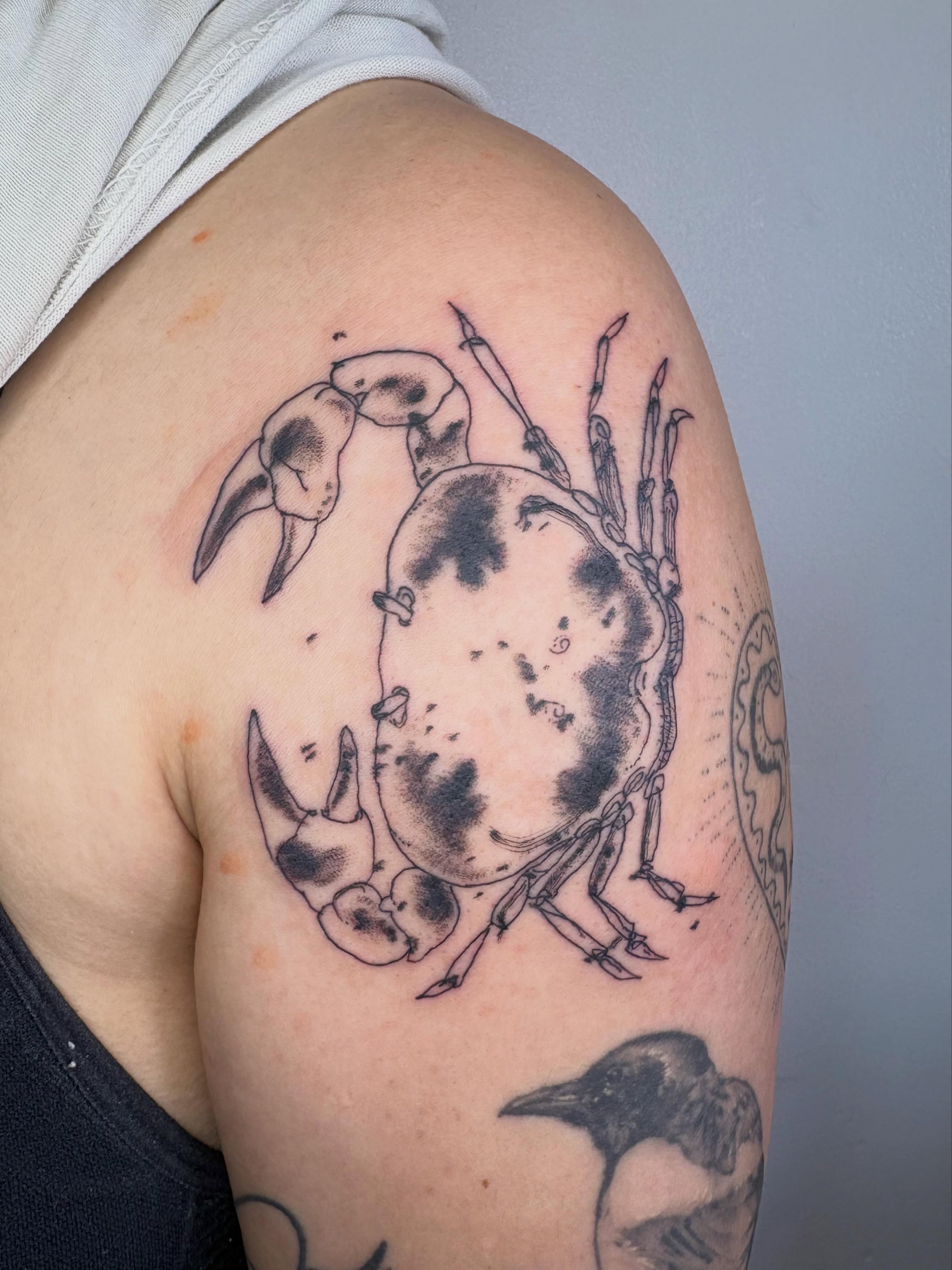 Tattoo by @lamhamilton β black_and_grey