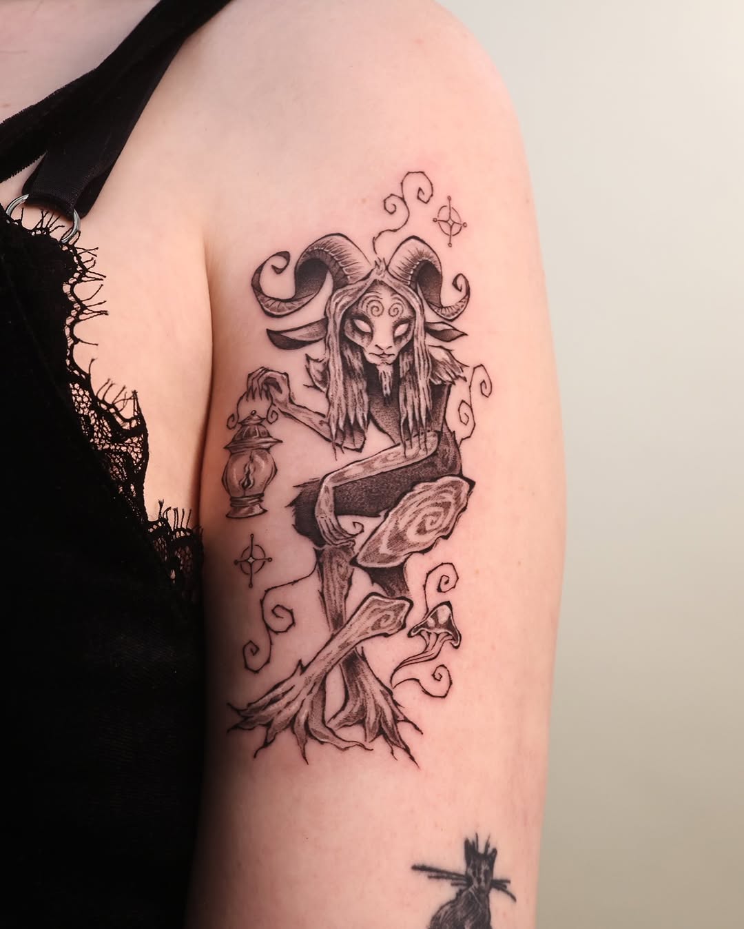 Tattoo by @lunarabbittattoo â illustrative, black_and_grey