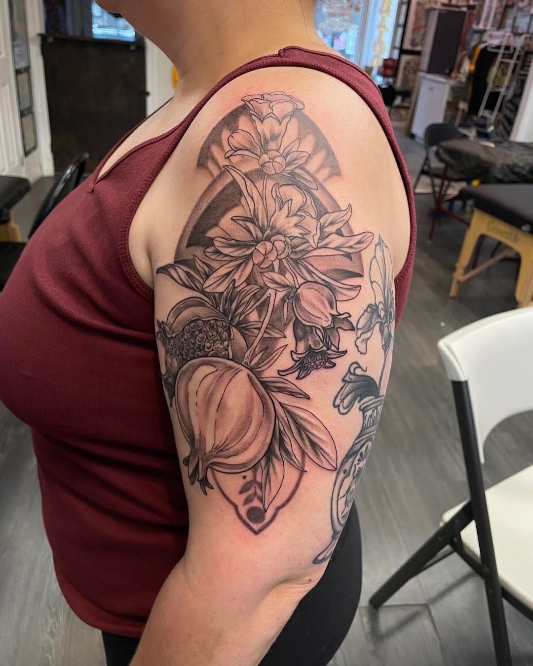 Tattoo by @tattoosbyhayven — black_and_grey, realism