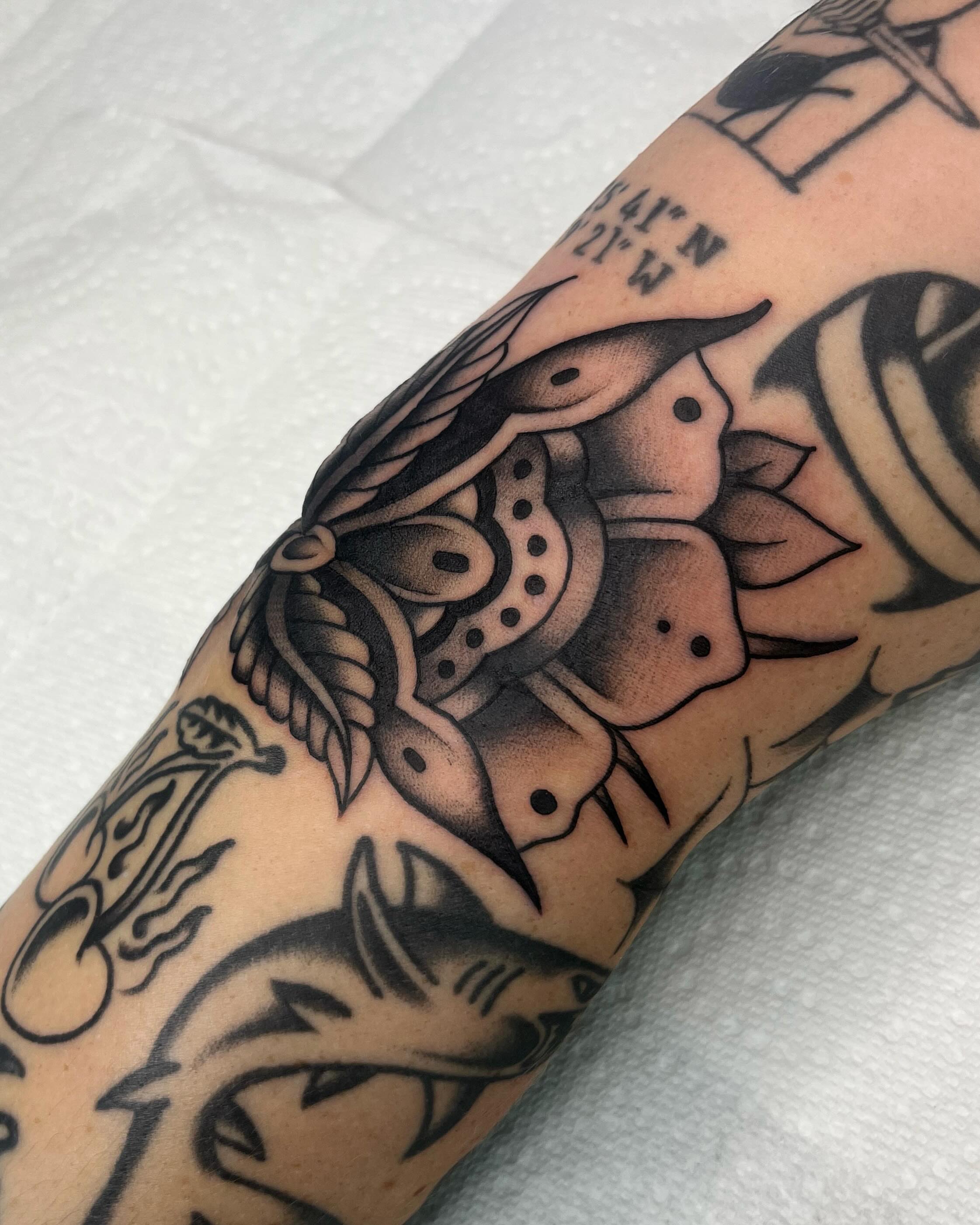 Tattoo by @ninarosatattoo — american_traditional, black_and_grey