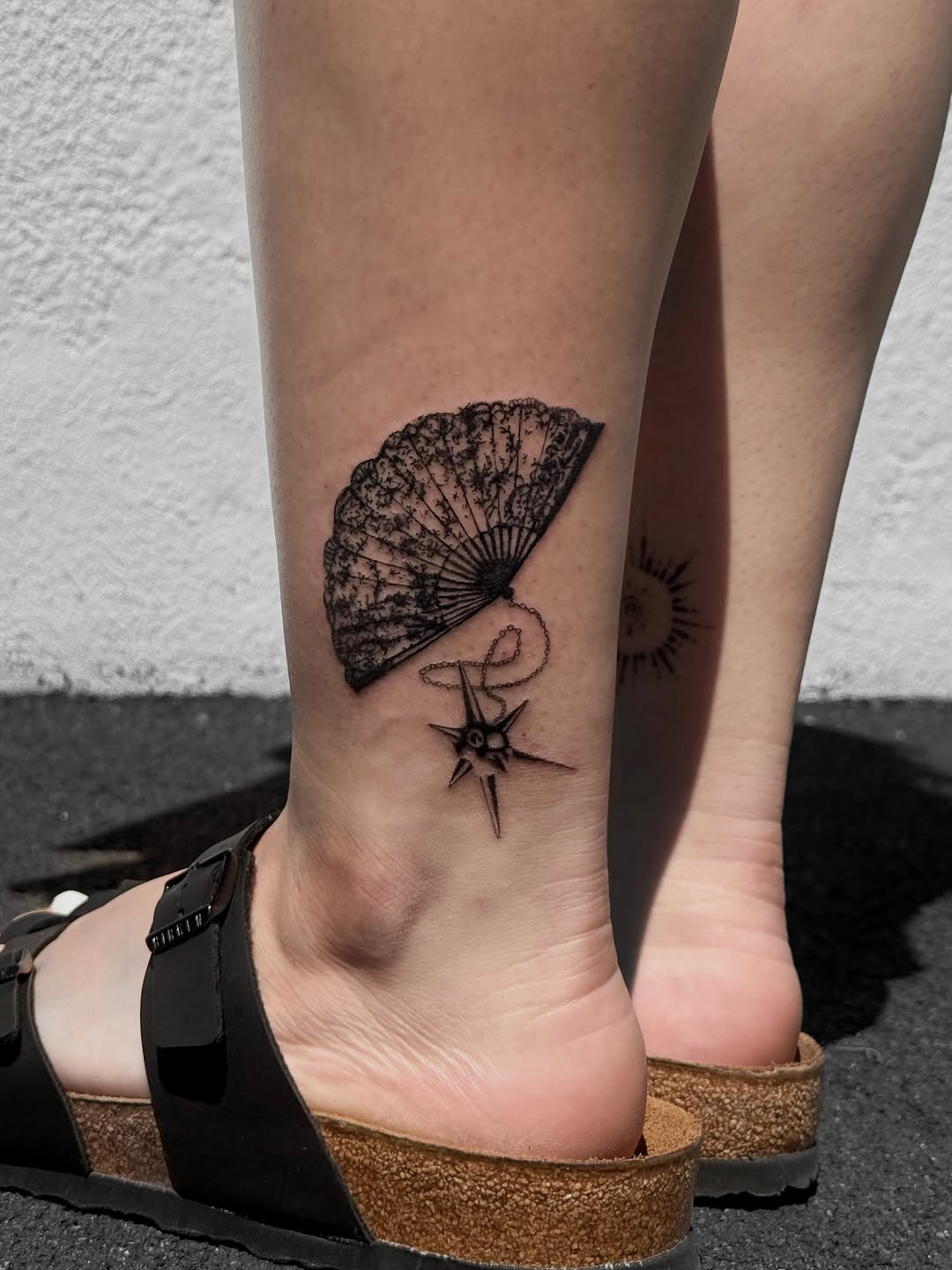 Tattoo by @avaniloutattoo — fine_line, black_and_grey