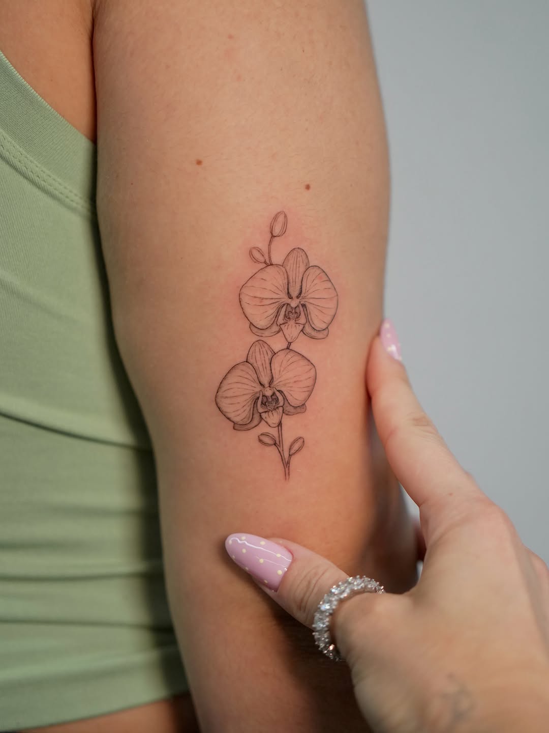 Tattoo by @moni.tattoos β fine_line
