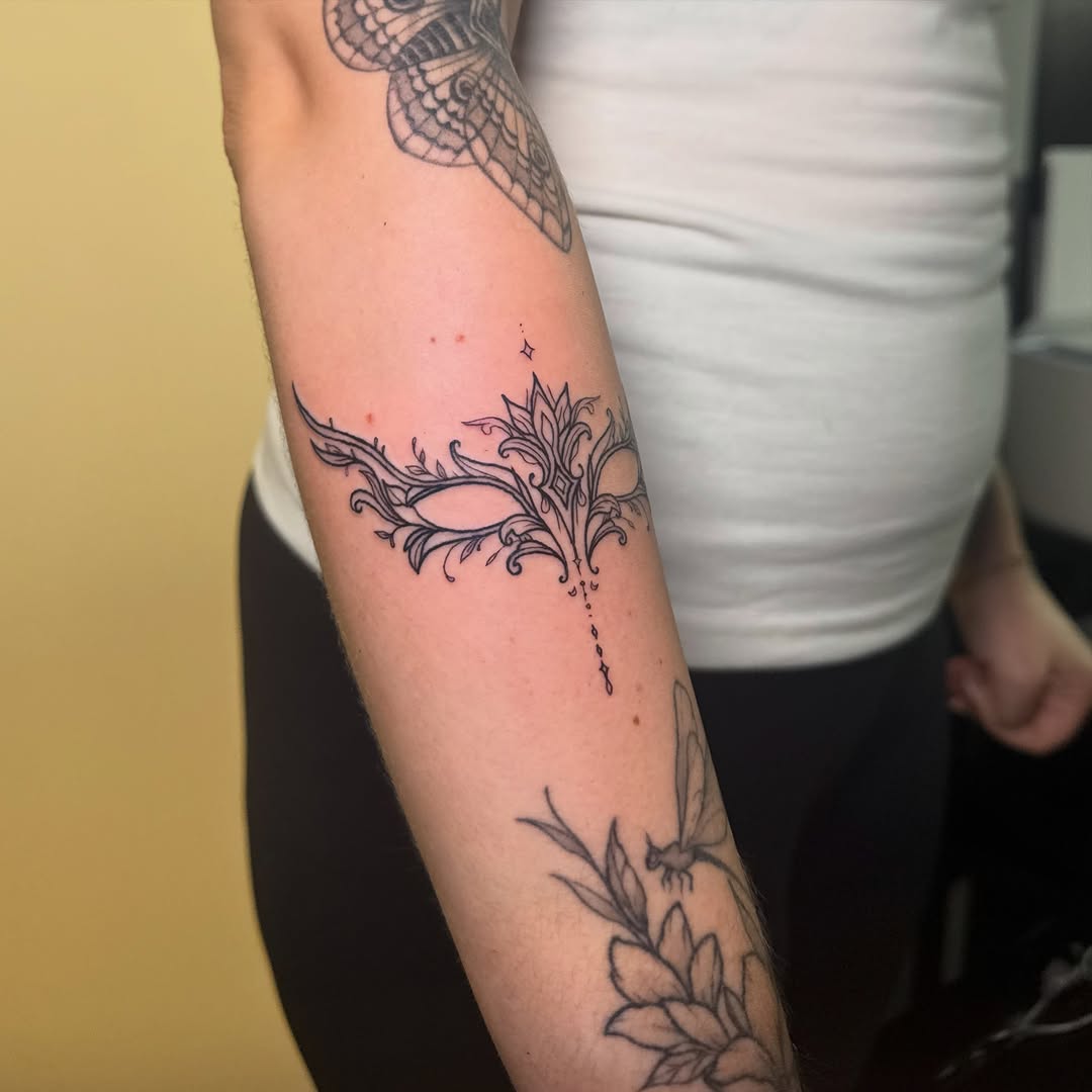 Tattoo by @inkxmadison — fine_line, ornamental