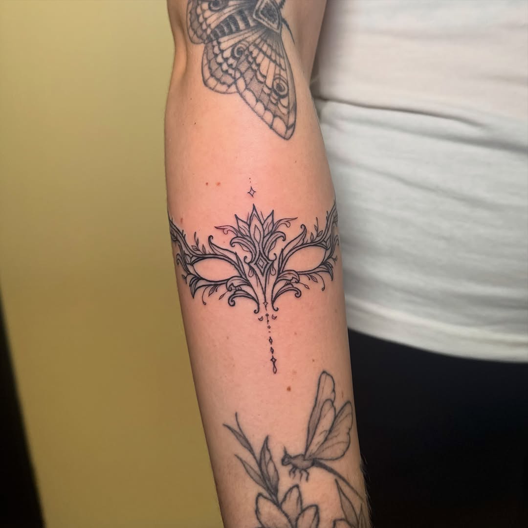 Tattoo by @inkxmadison — fine_line, ornamental