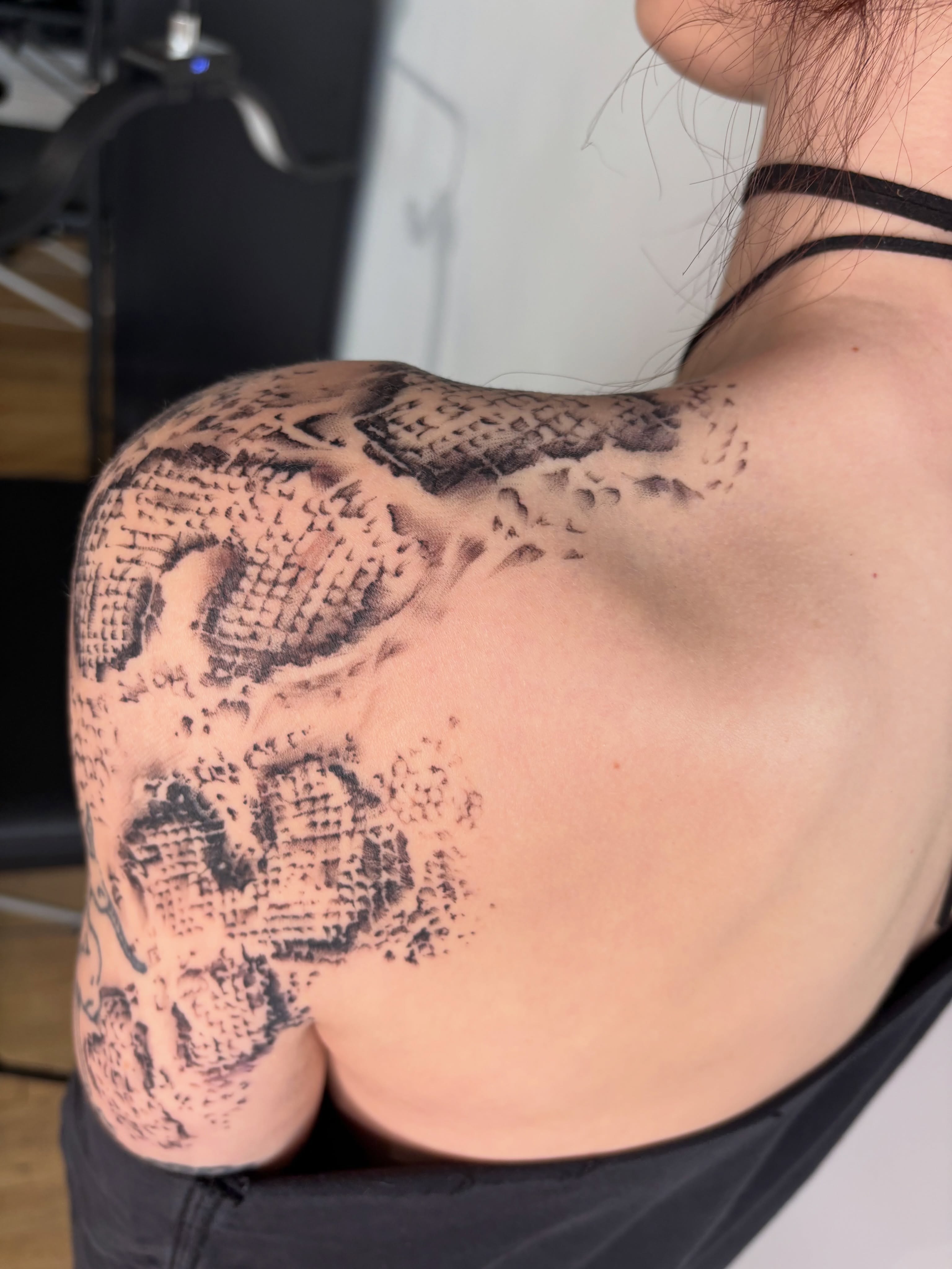 Tattoo by @eeelleventh — dotwork, realism