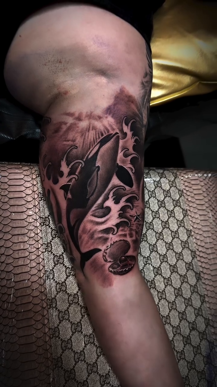 Tattoo by @dantattoo801 — realism, black_and_grey
