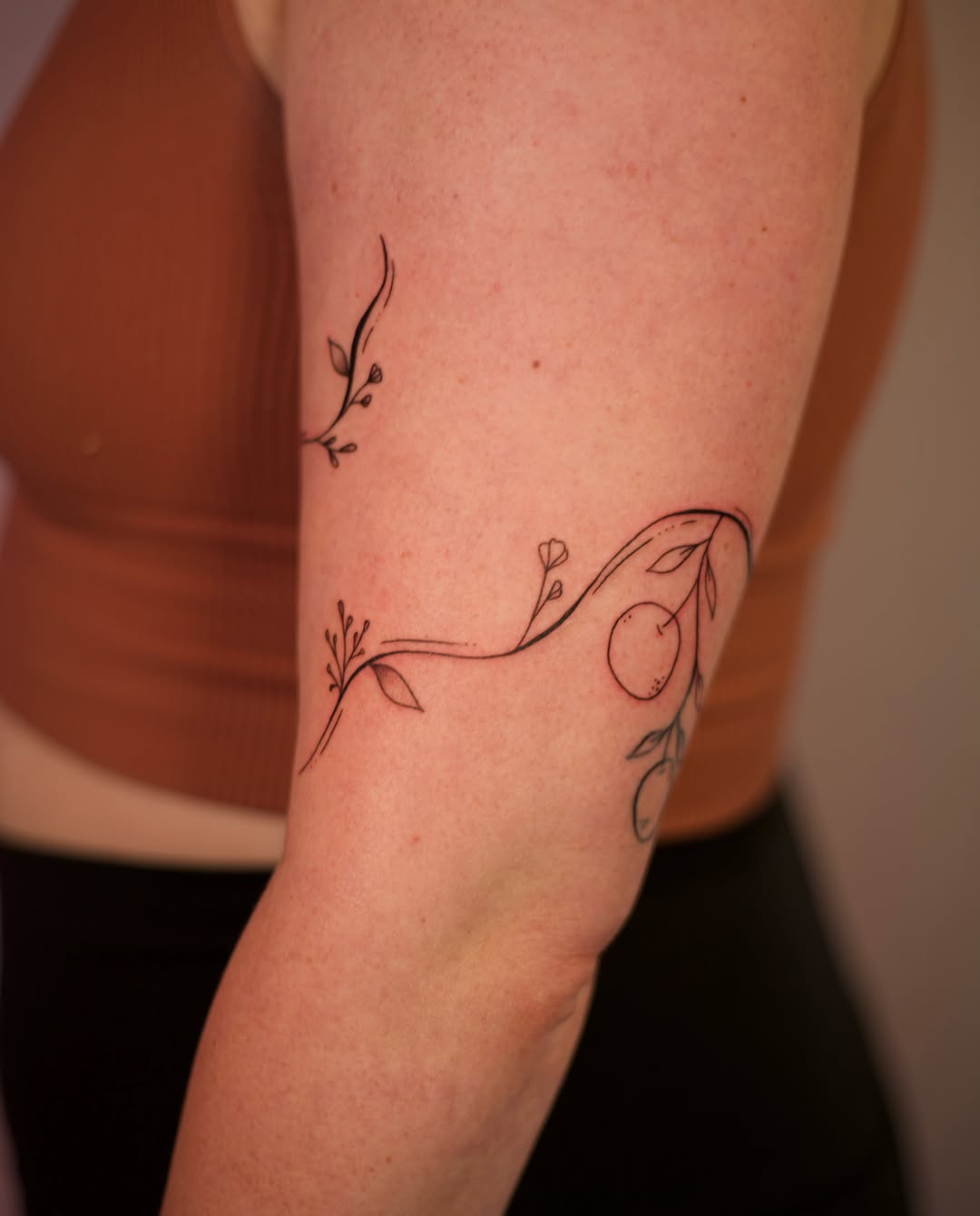 Tattoo by @gingerteatattoos — fine_line, ornamental