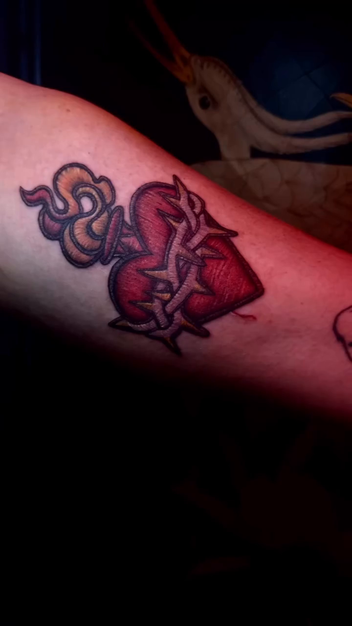 Tattoo by @dibruja โ neo_traditional, trash_polka