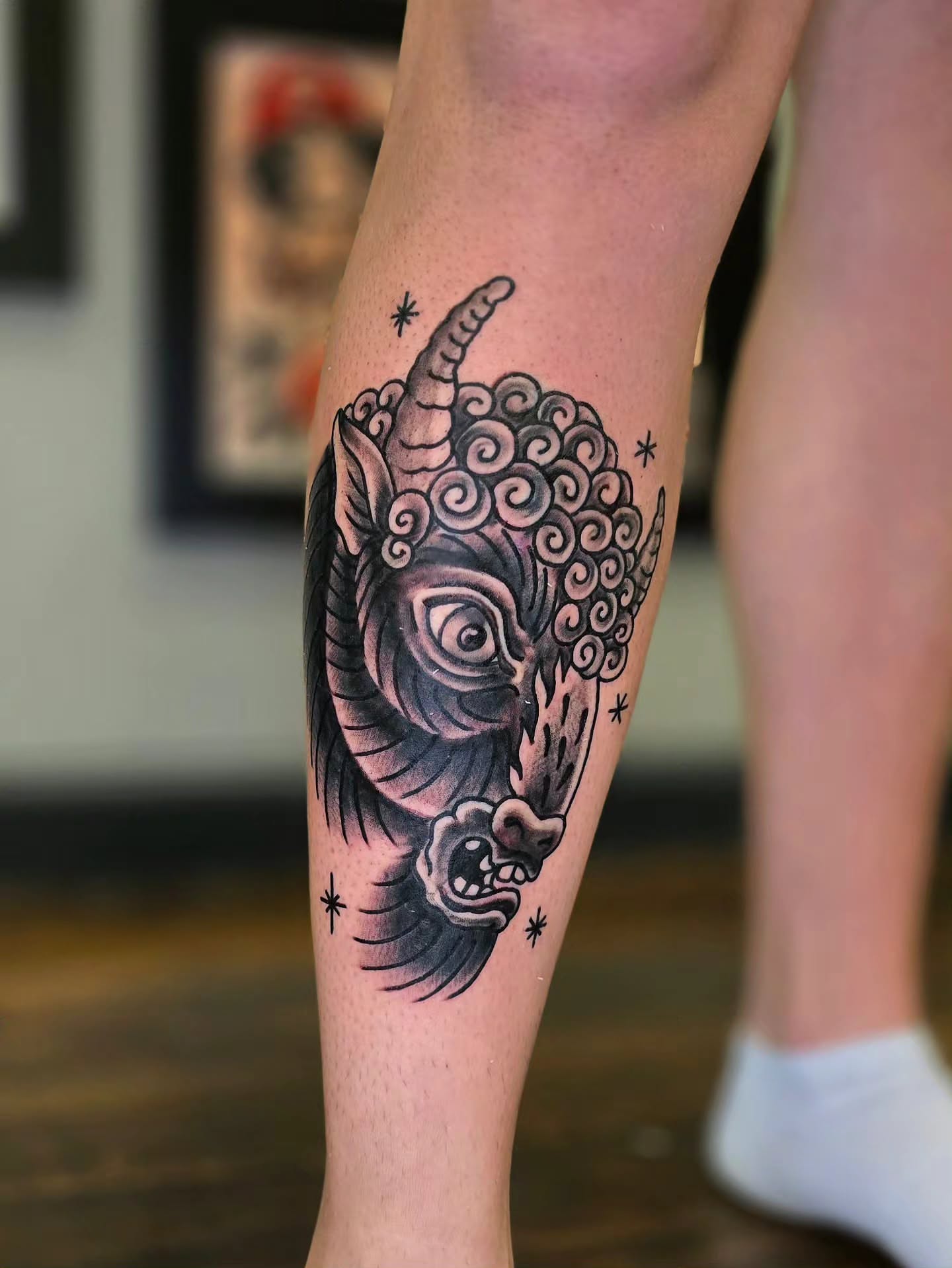 Bull head American traditional tattoo on the forearm by 𝙼𝚒𝚔𝚎 𝙴𝚌𝚔𝚋𝚘𝚛𝚐