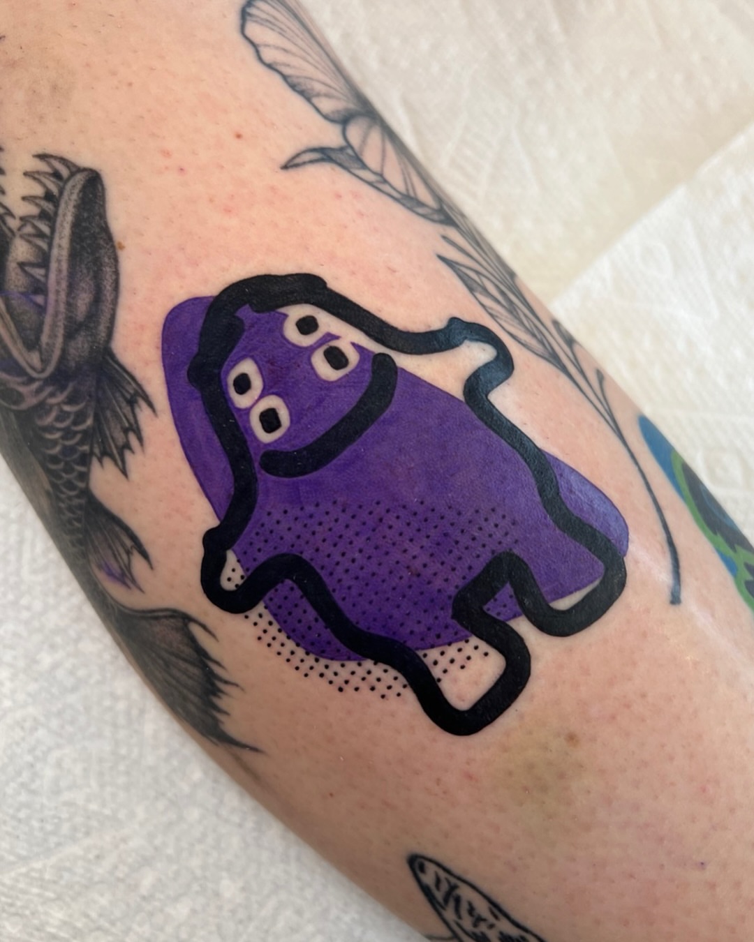 Tattoo by @mbakertattoo โ dotwork