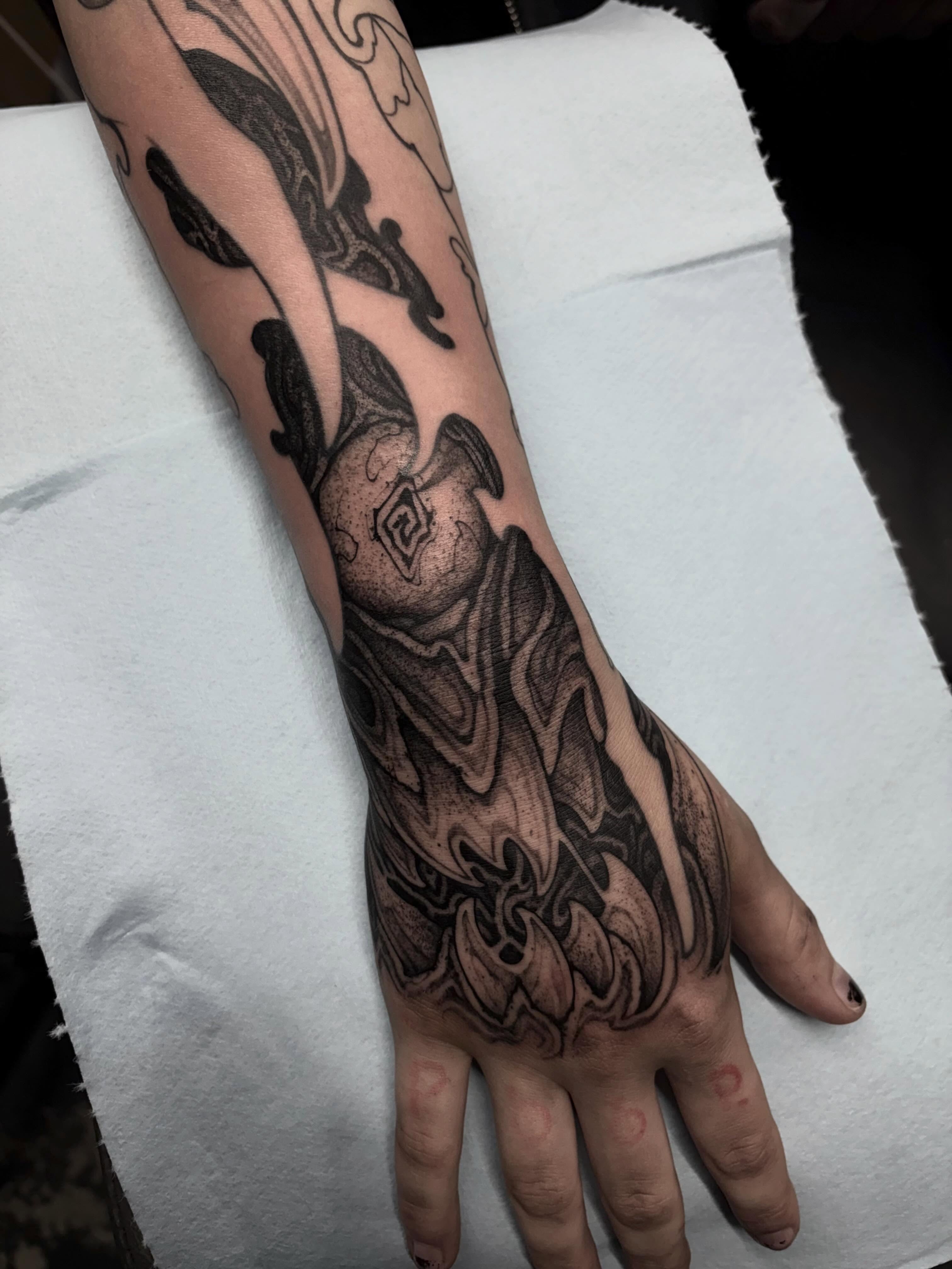 Tattoo by @8jinx9 — black_and_grey, geometric