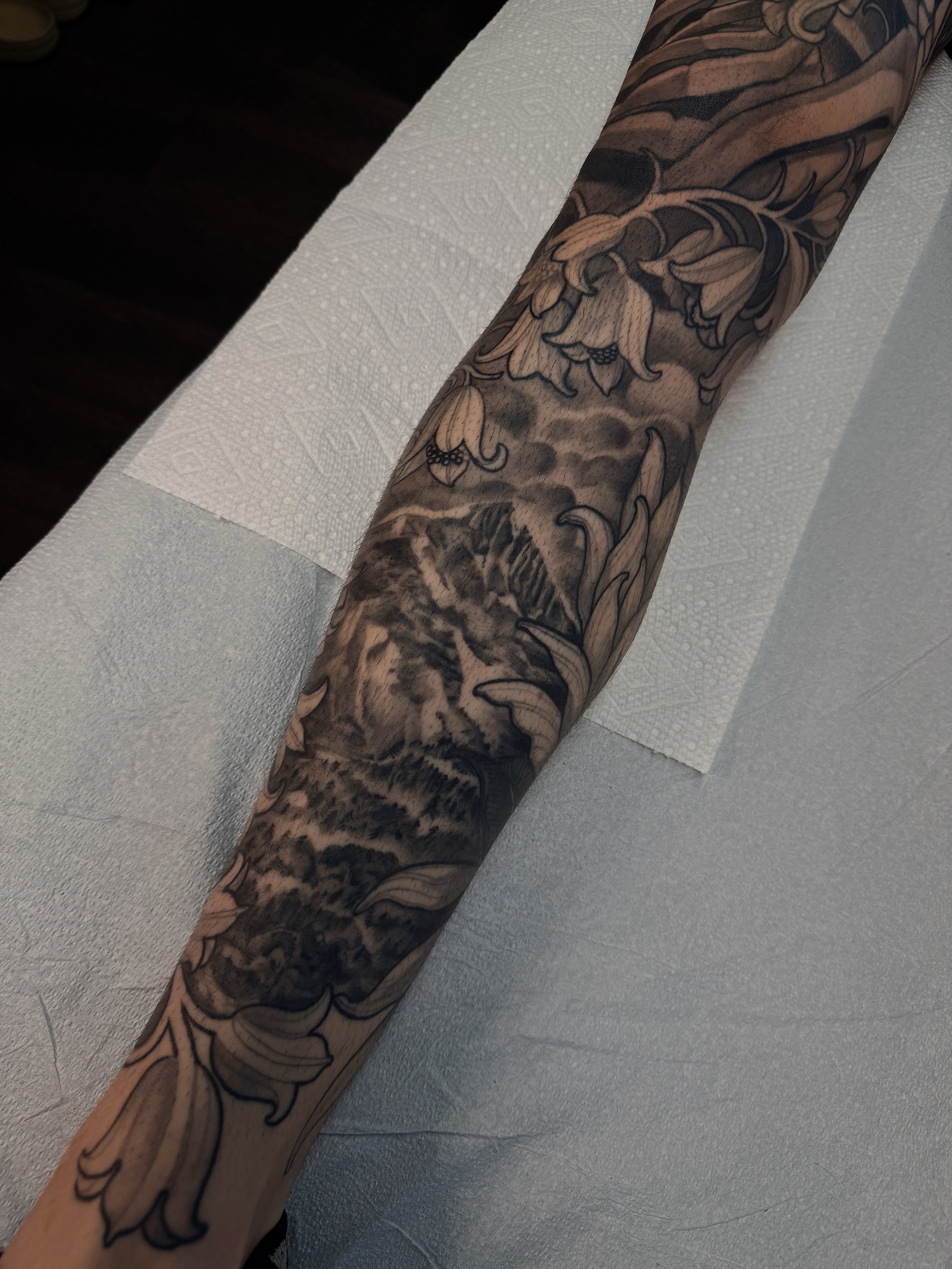 Tattoo by @tattoosbygina — black_and_grey