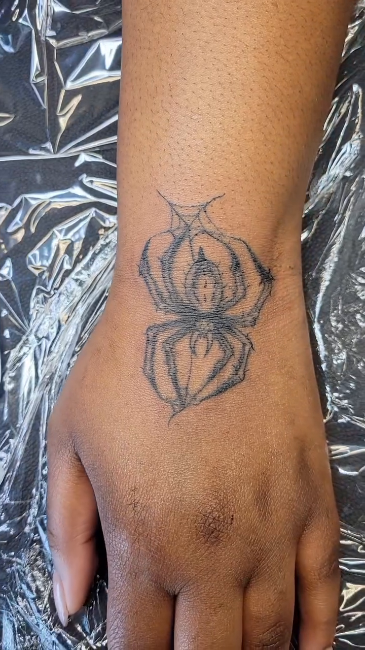 Tattoo by @cryingwoof — black_and_grey, fine_line