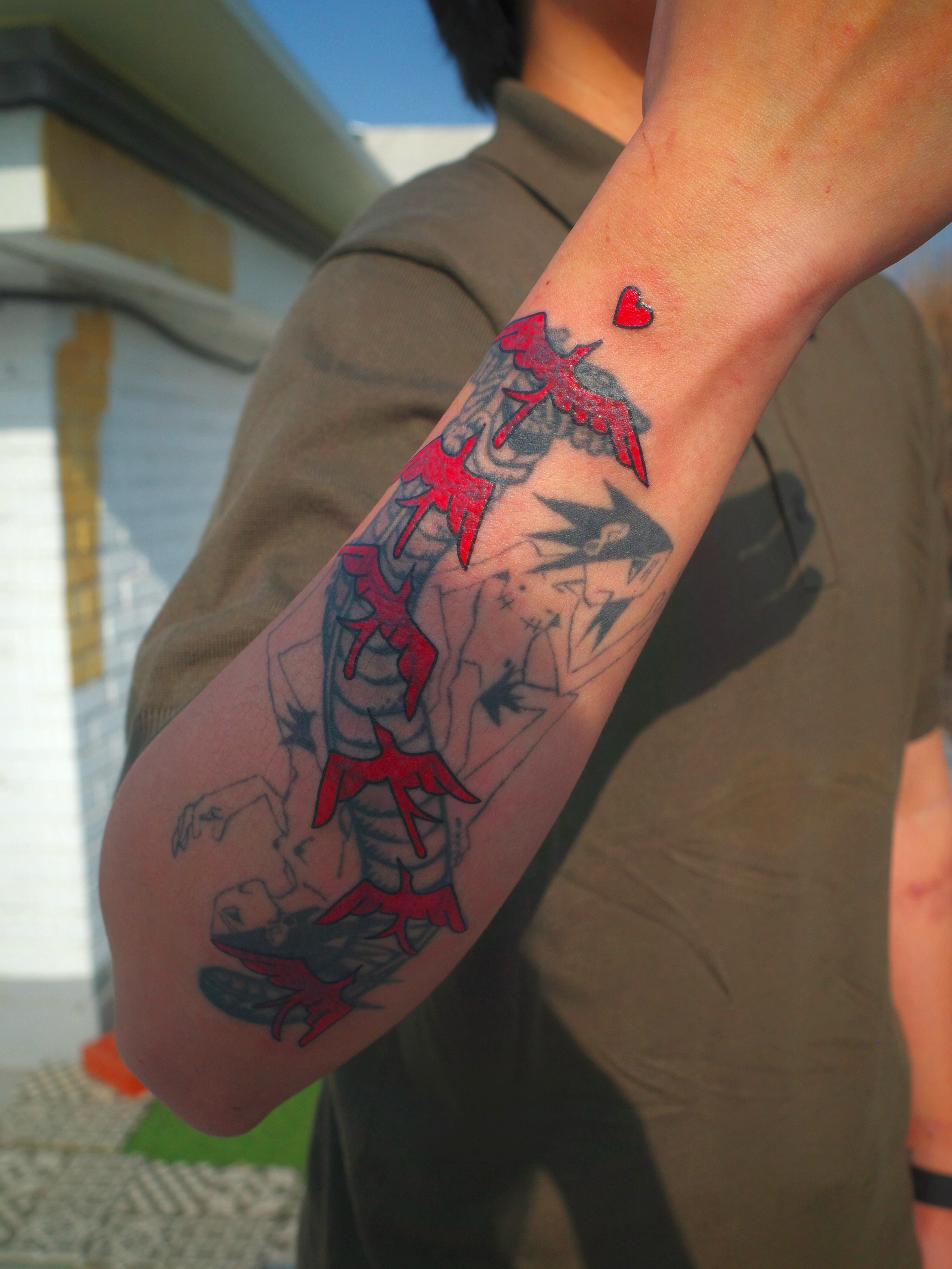 Tattoo by @zayoutattoo — neo_traditional, dotwork