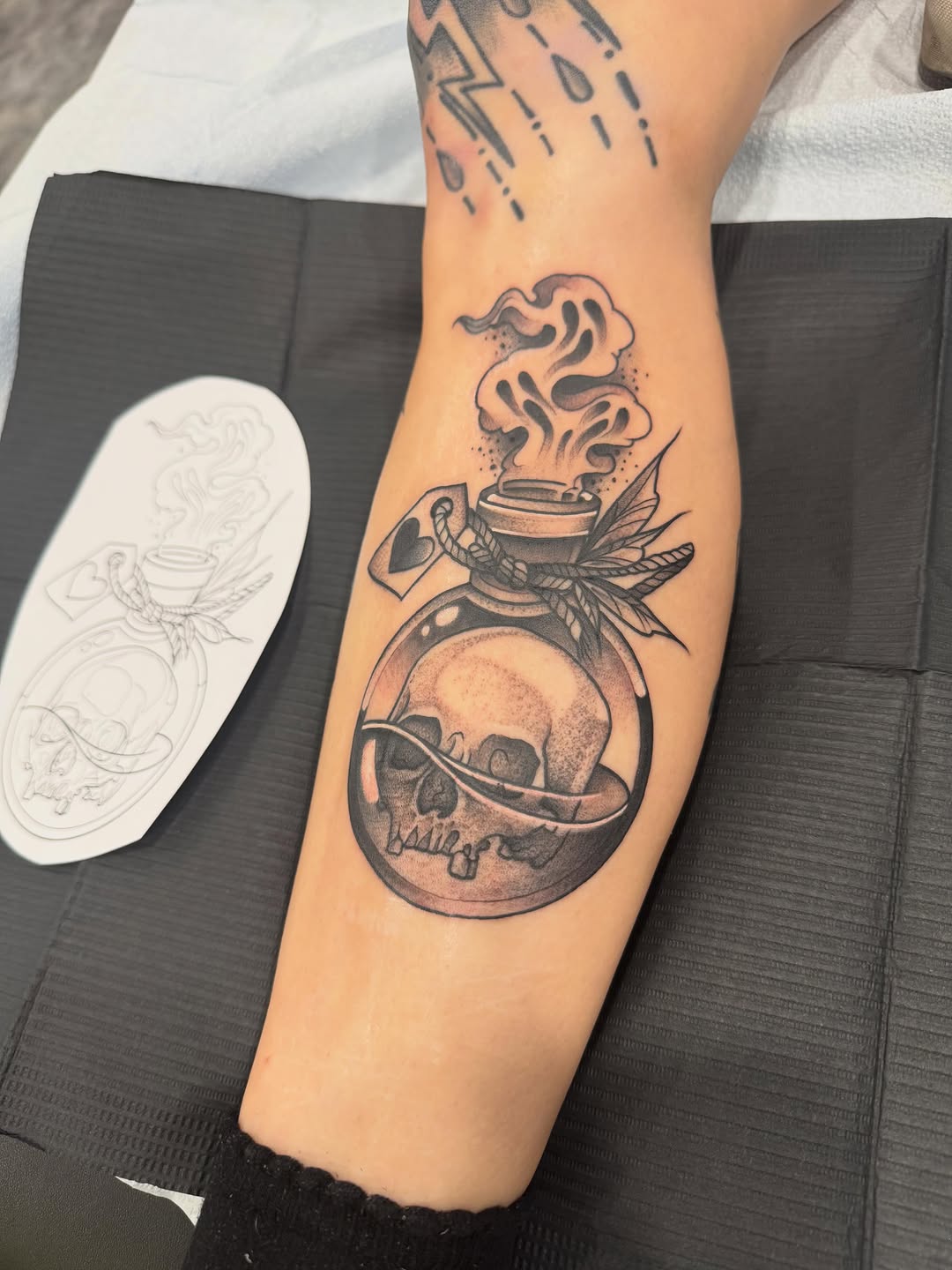 Tattoo by @jay13espinoza โ black_and_grey, realism