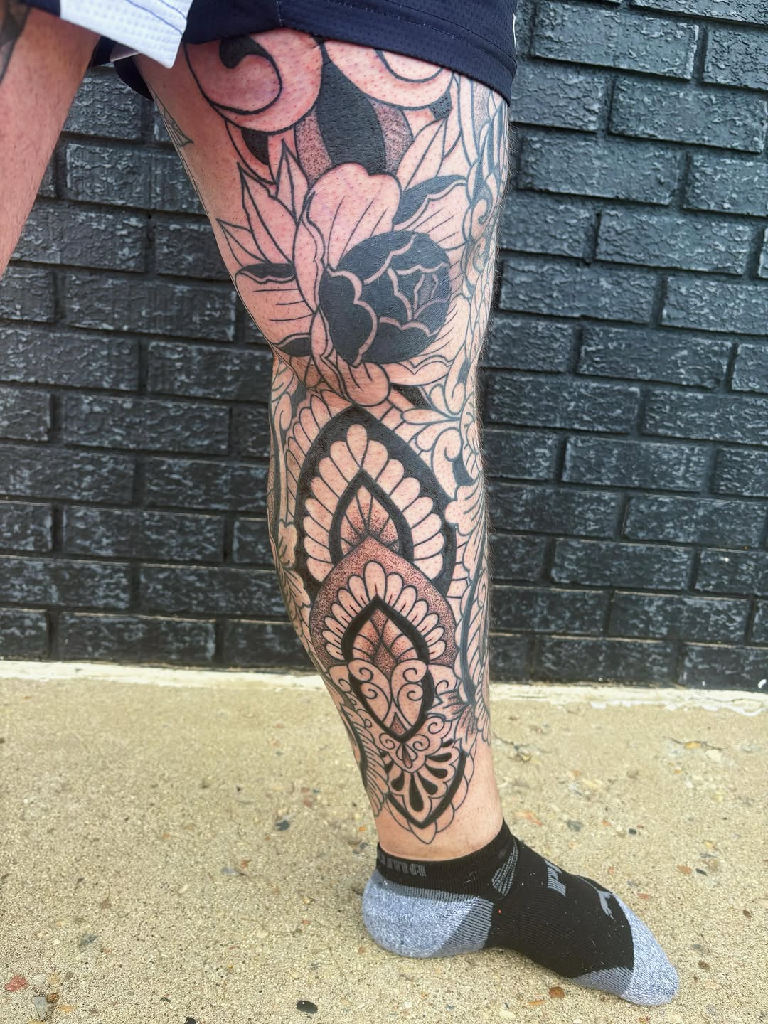 Tattoo by @flores_tattoosss — ornamental, dotwork