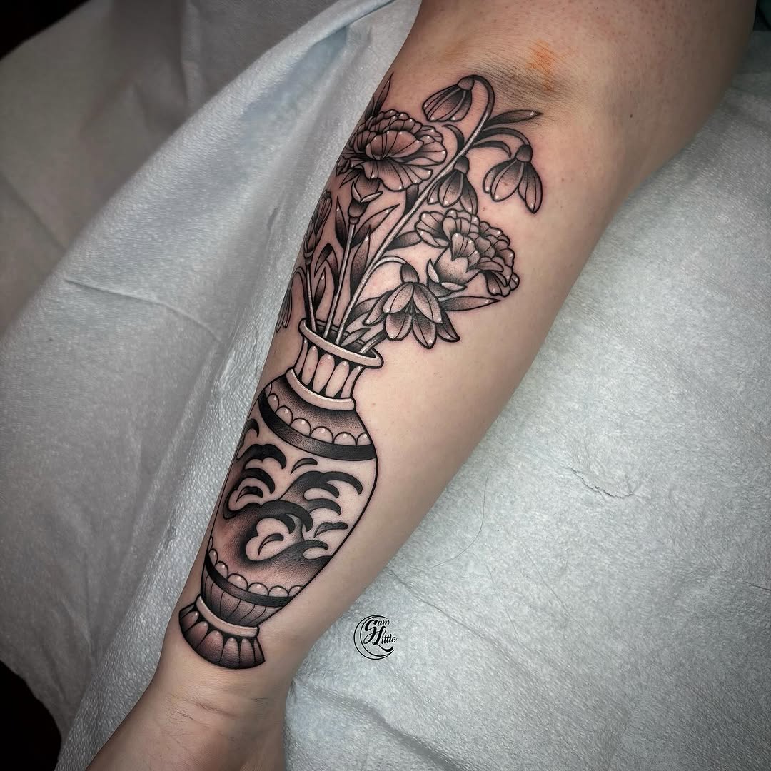 Tattoo by @samjlittle โ american_traditional, black_and_grey