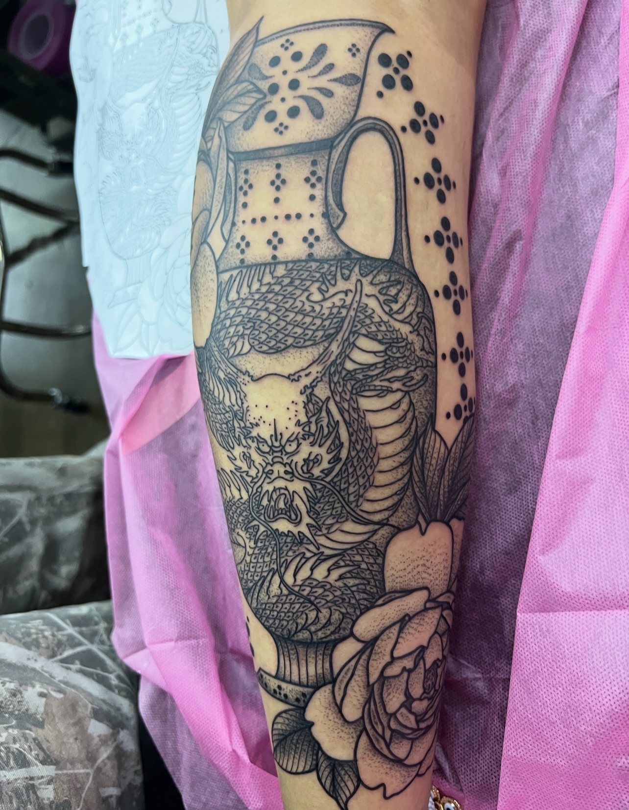 Tattoo by @brianaleflore — dotwork, black_and_grey
