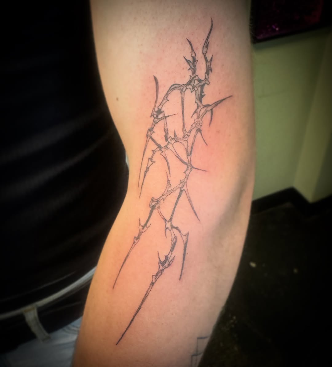 Tattoo by @daizy.ink — black_and_grey