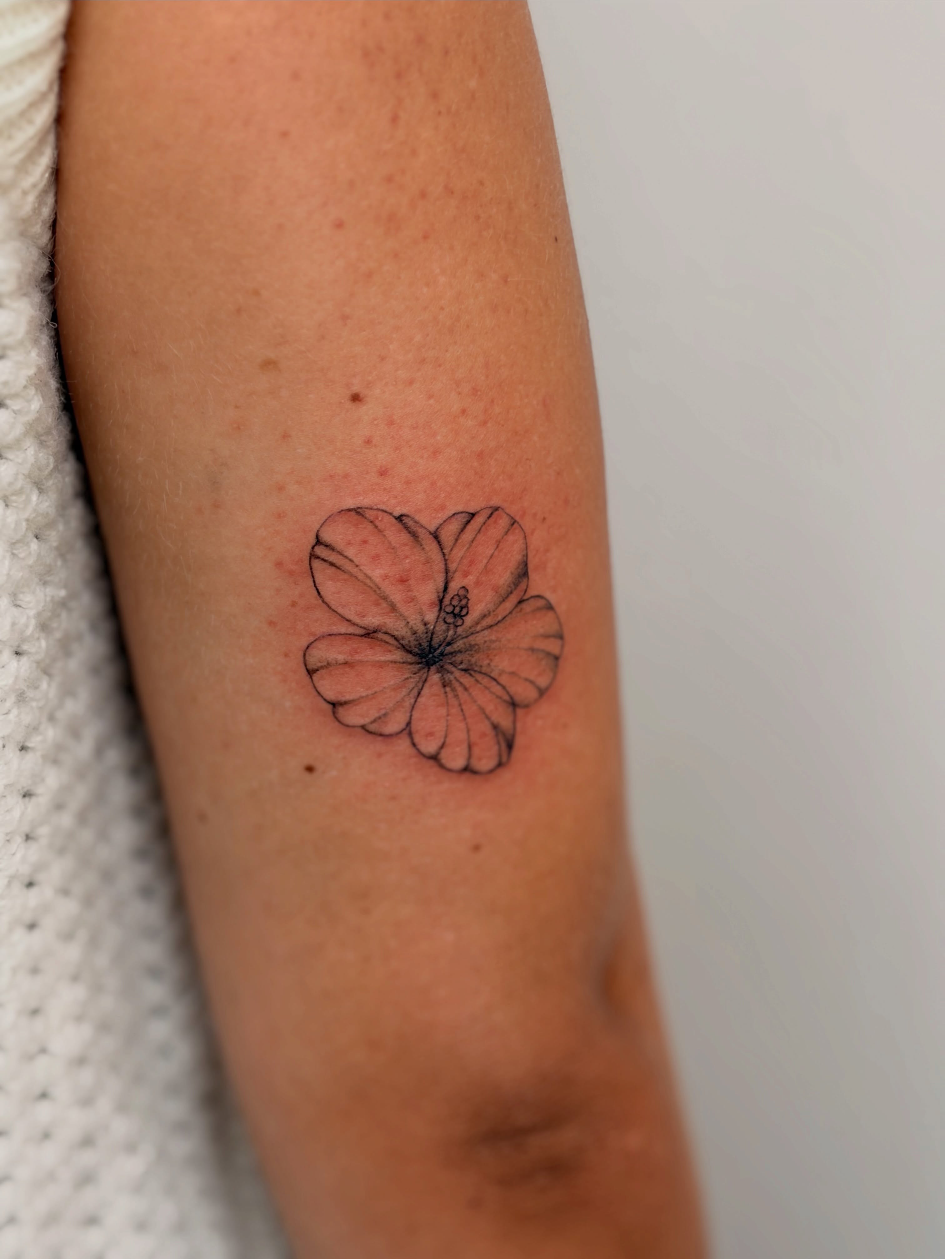 Tattoo by @cam.tats โ black_and_grey