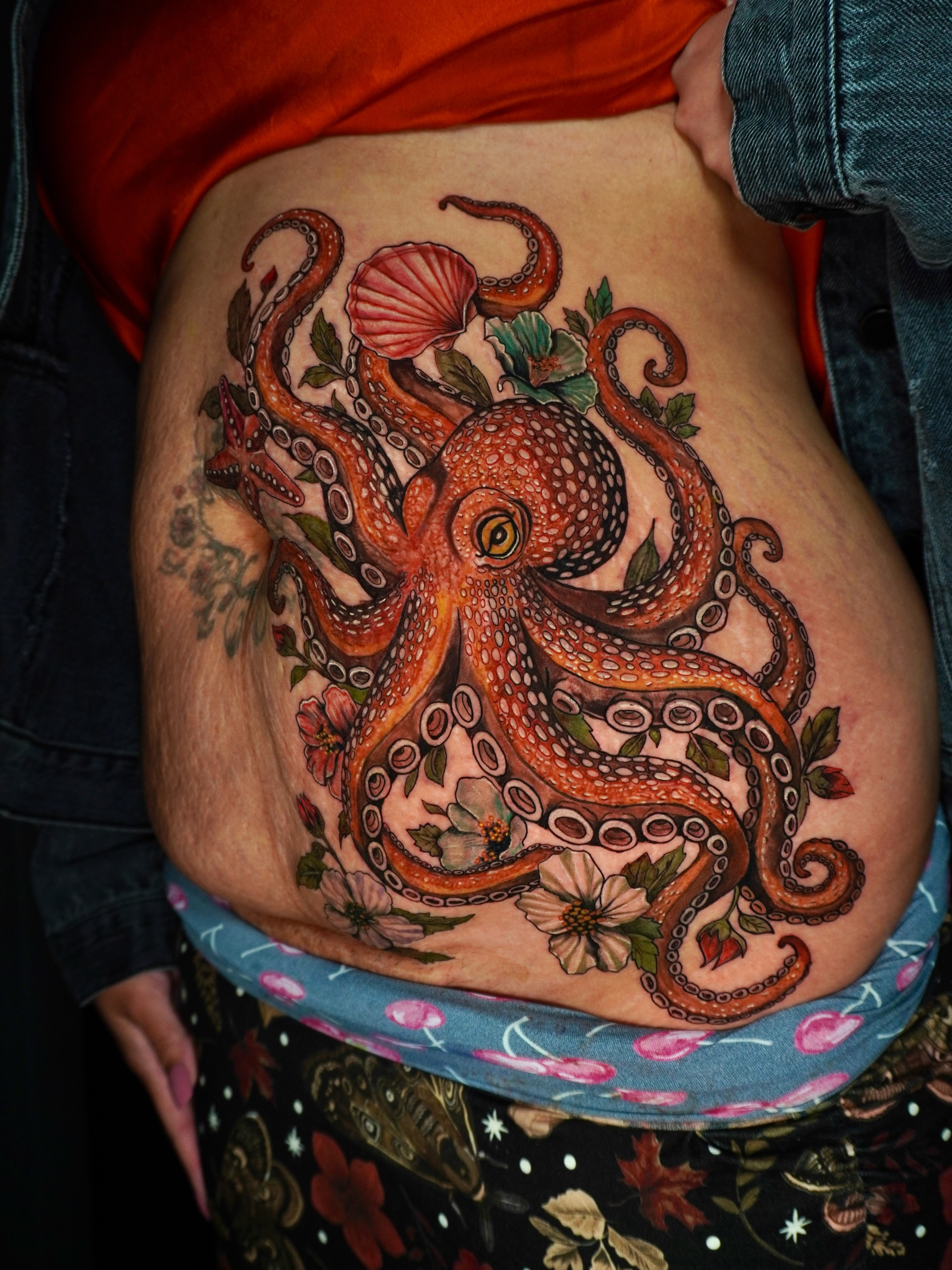Tattoo by @santostefano.tattoo โ dotwork, realism