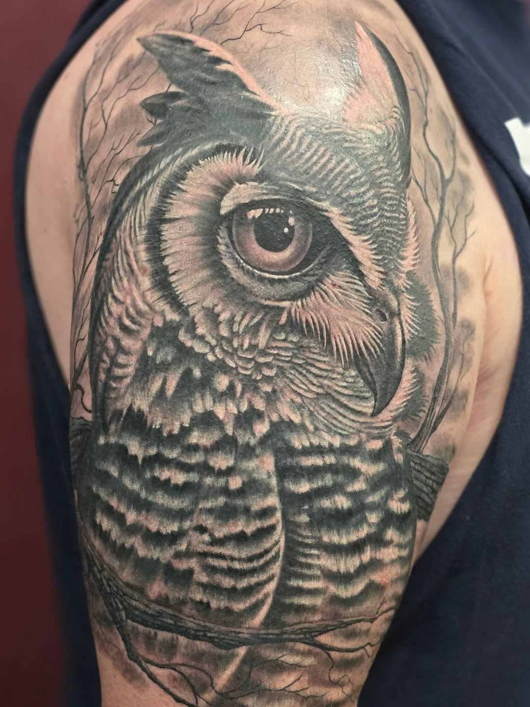 Owl portrait realism tattoo on the shoulder by Martin Colonna