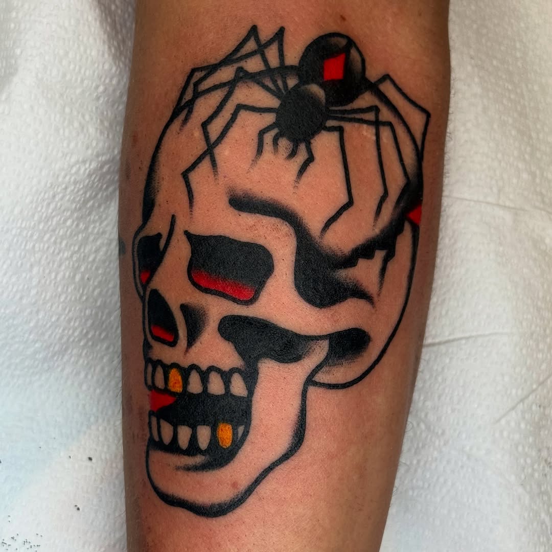 Tattoo by @colbybarrontattoo — american_traditional