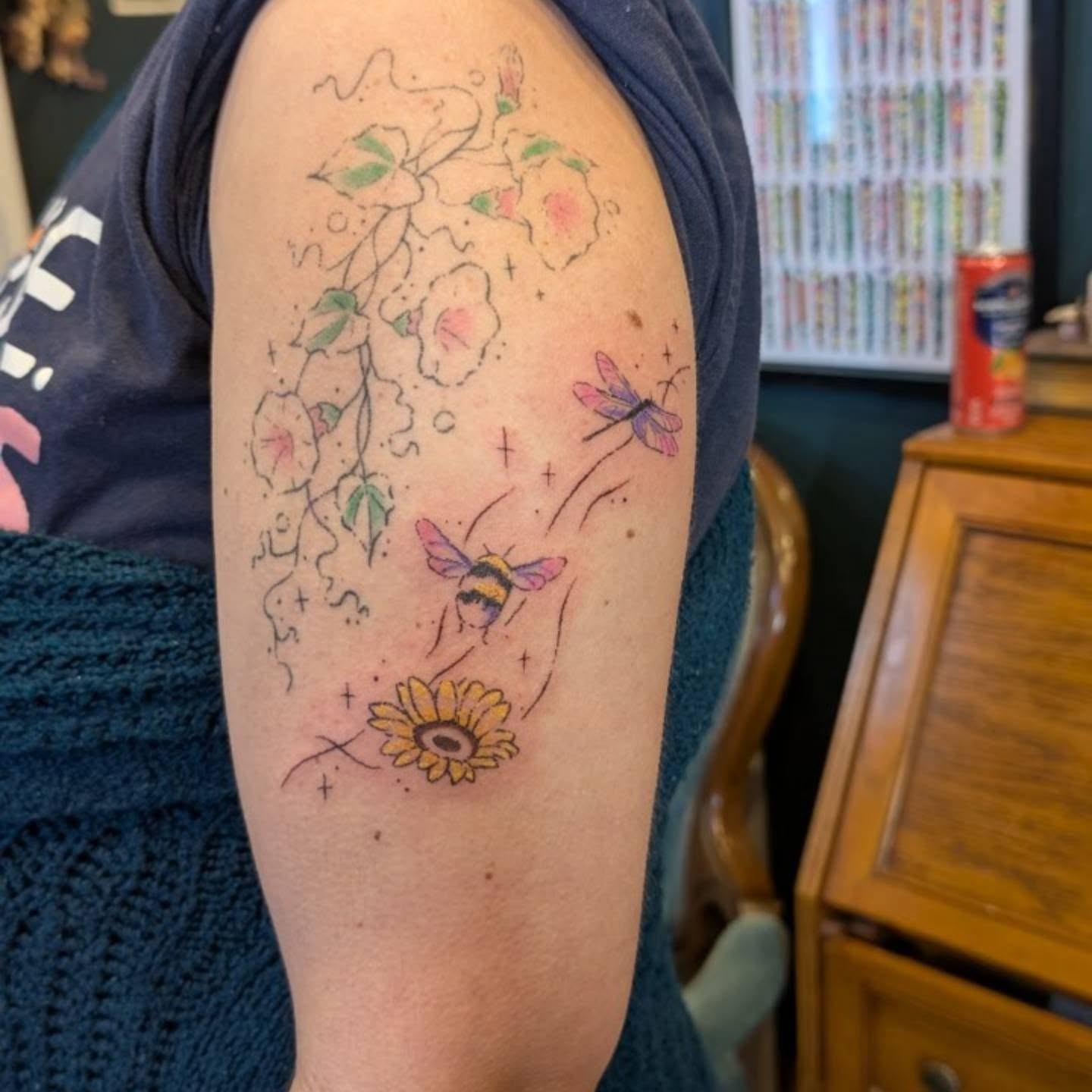 Tattoo by @ilaydaatak — dotwork, watercolor