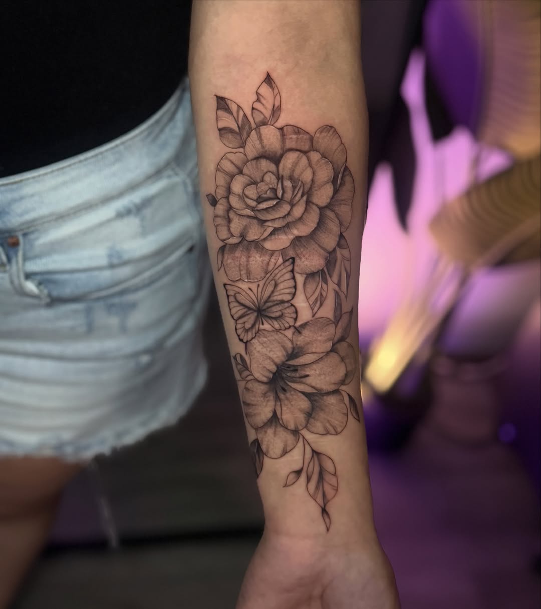 Tattoo by @yennyinktattoo β black_and_grey, realism