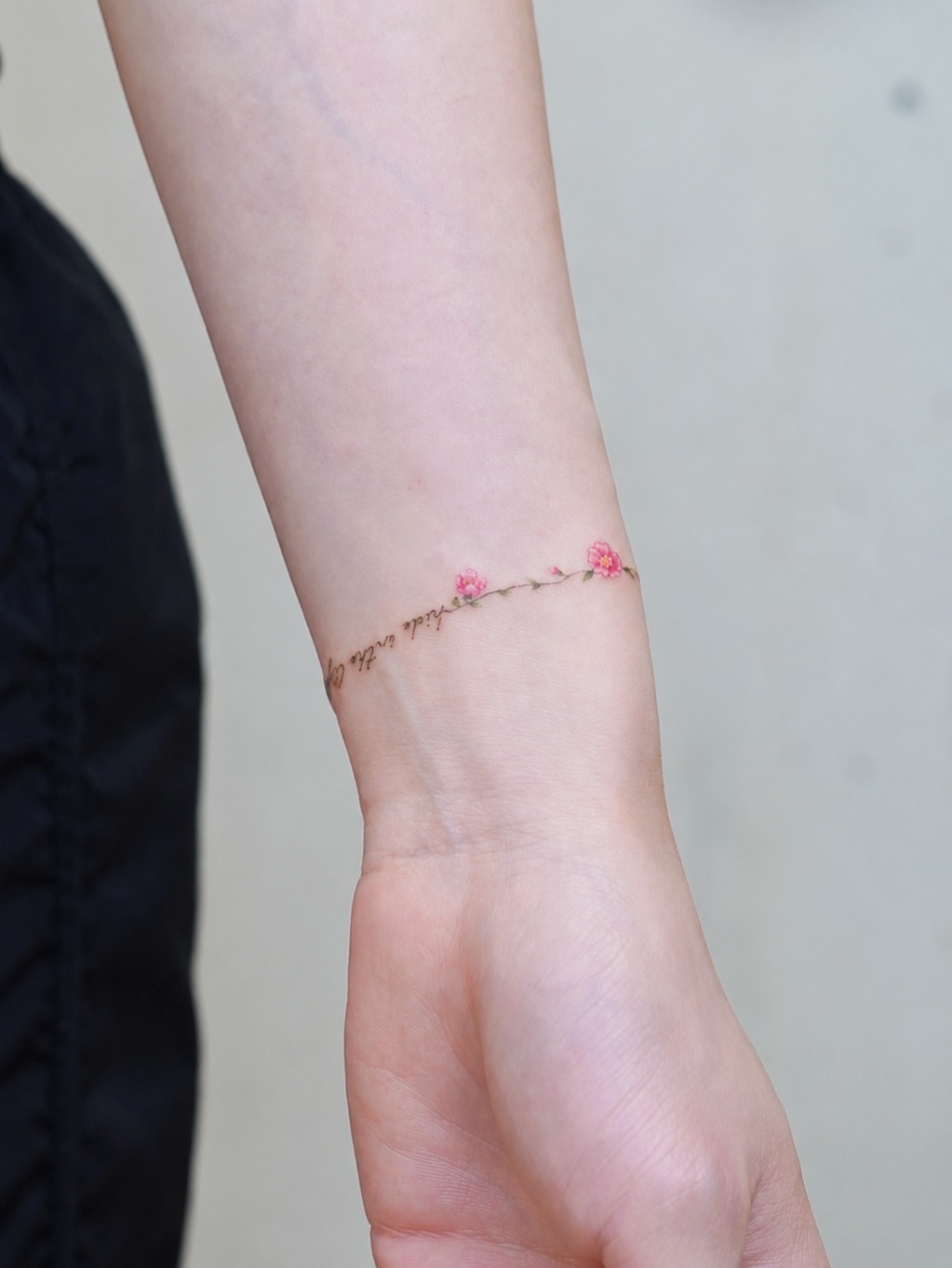 Tattoo by @misa_tat — fine_line