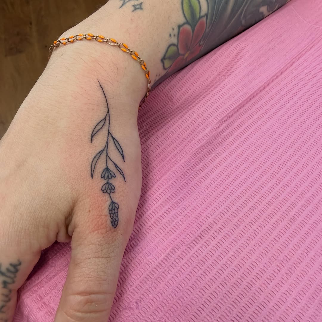 Tattoo by @ericarose_tattoos β fine_line