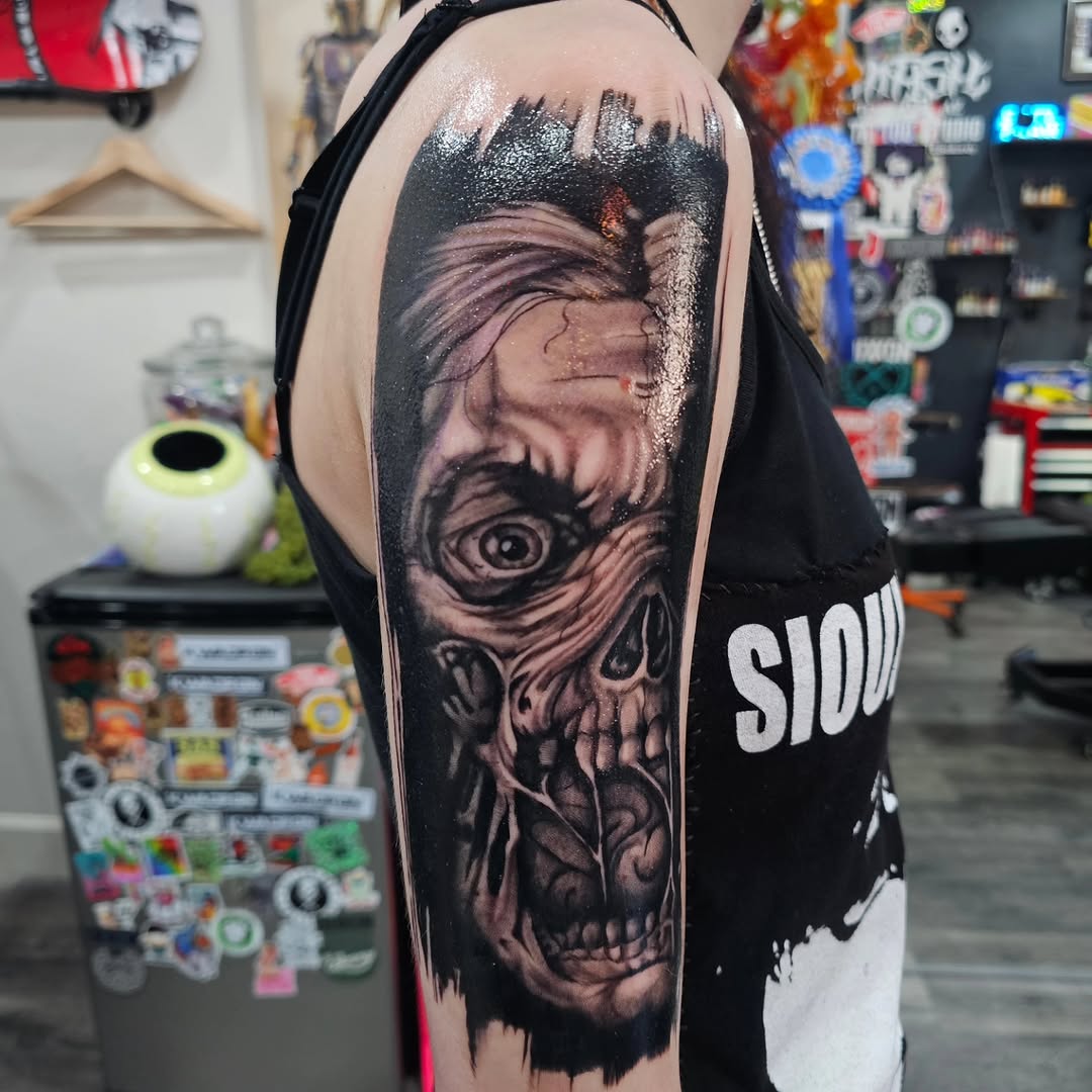 Tattoo by @ashmoretattoos86 — realism, dark_realism