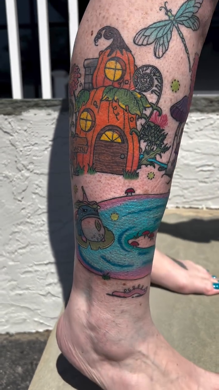 Tattoo by @stabbing_strawberries — new_school