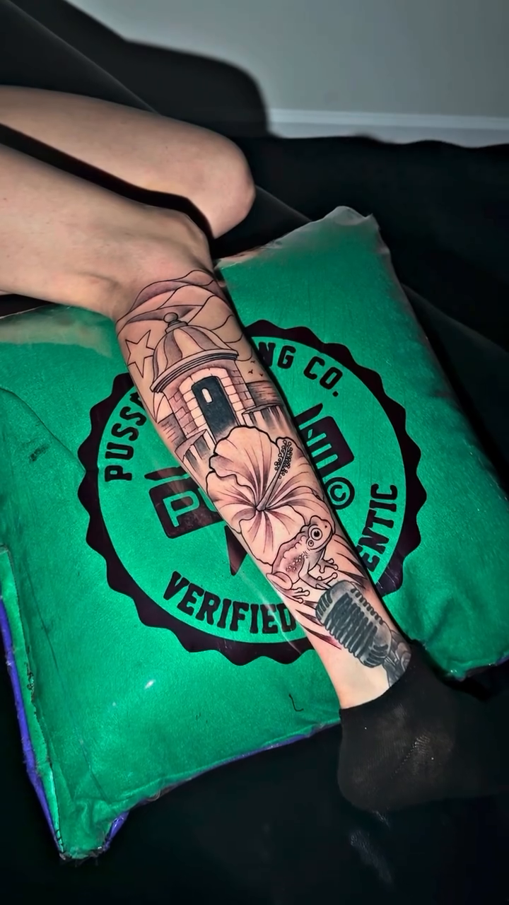 Tattoo by @inkfromtyyland — black_and_grey, realism