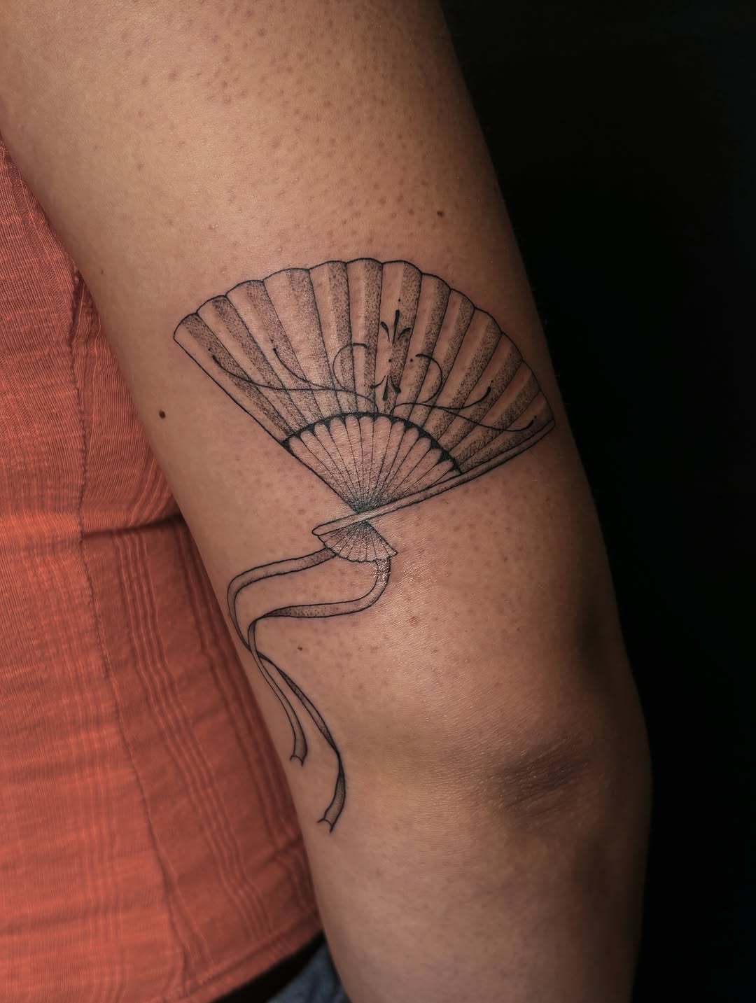Tattoo by @harmonytattoo_ — fine_line, dotwork