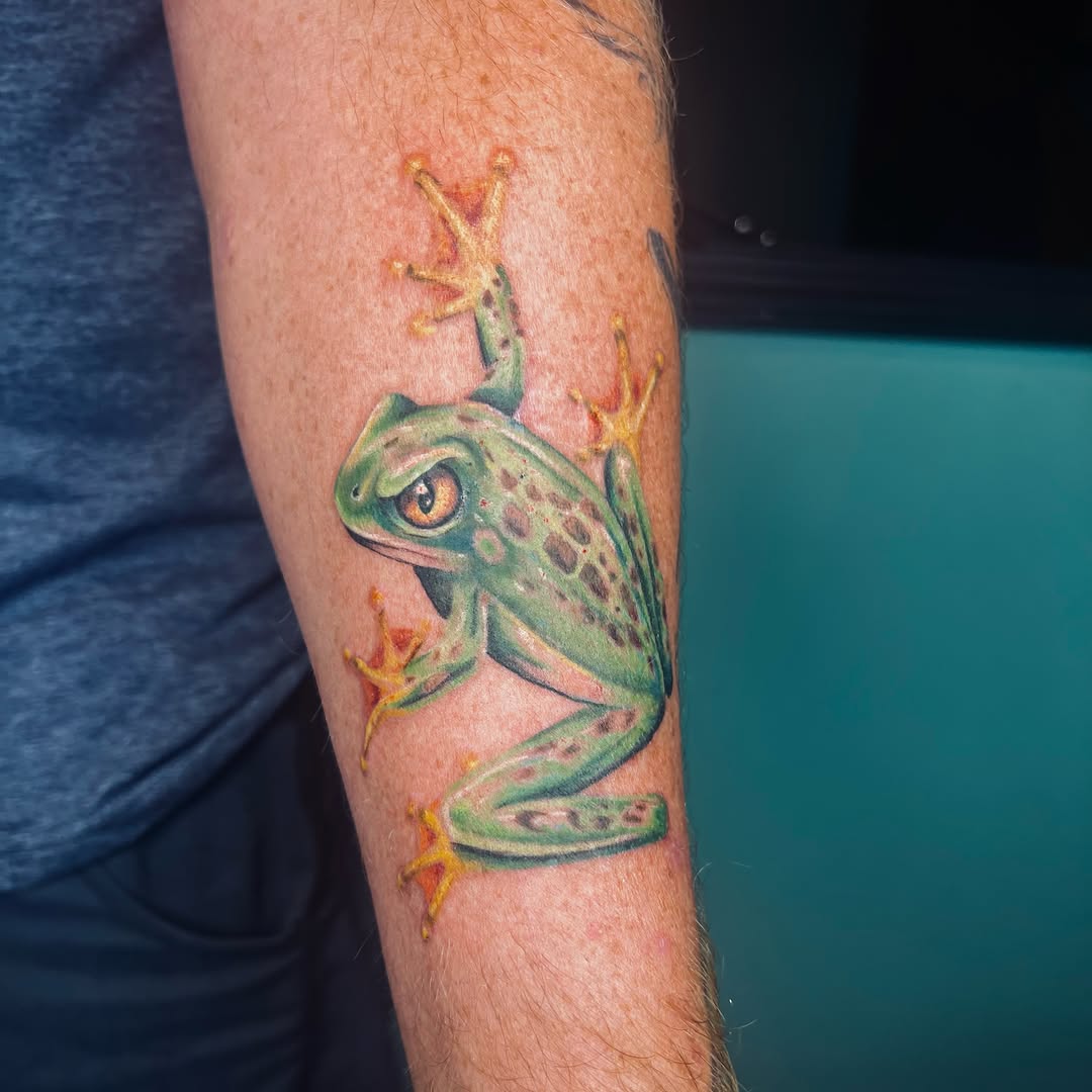 Tattoo by @sydneyrosetattoos — realism, fine_line