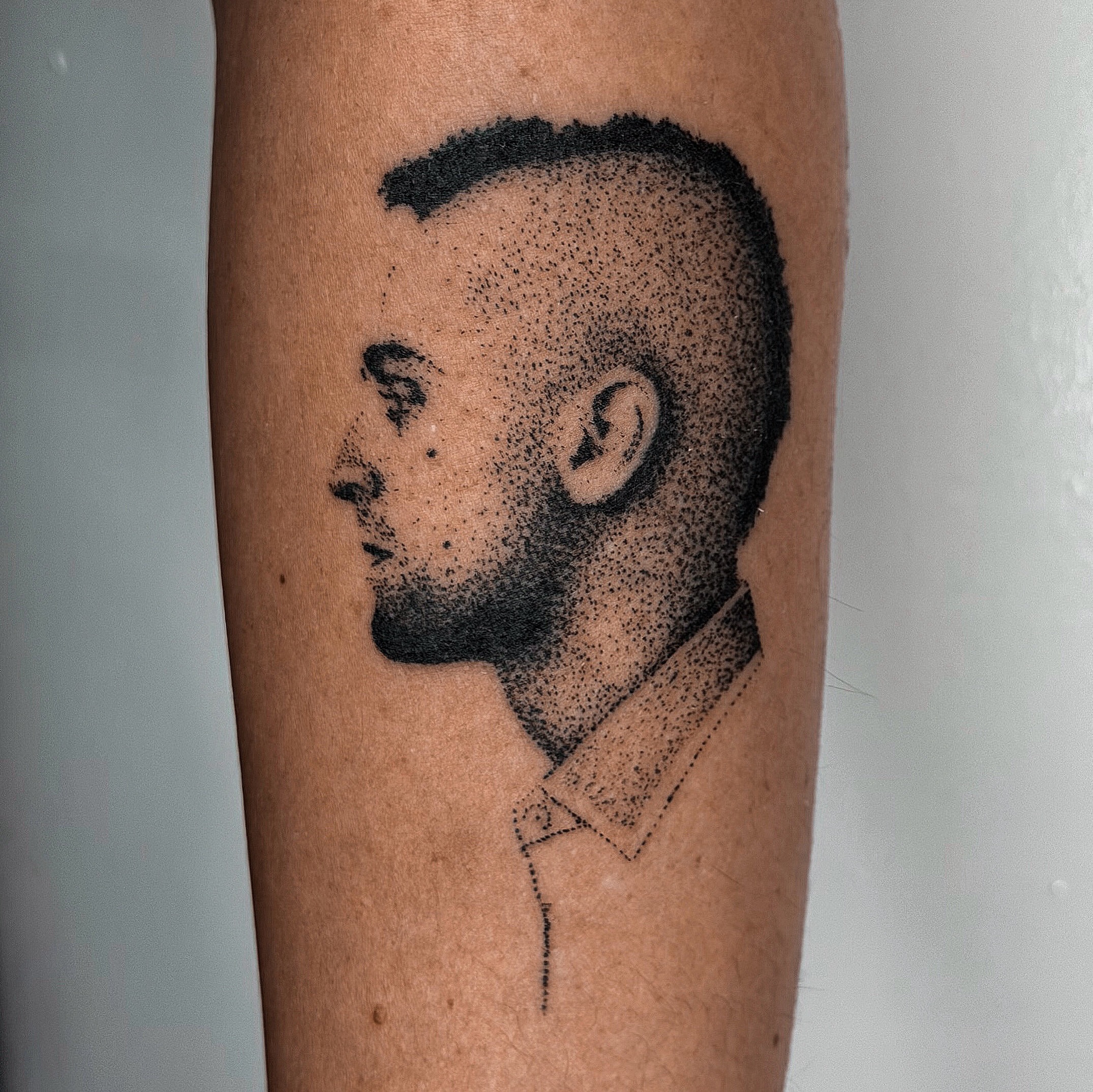 Man's profile dotwork tattoo on the forearm by Javier  Darder 𓃭𓀠✬✹☄︎❁☠︎³³