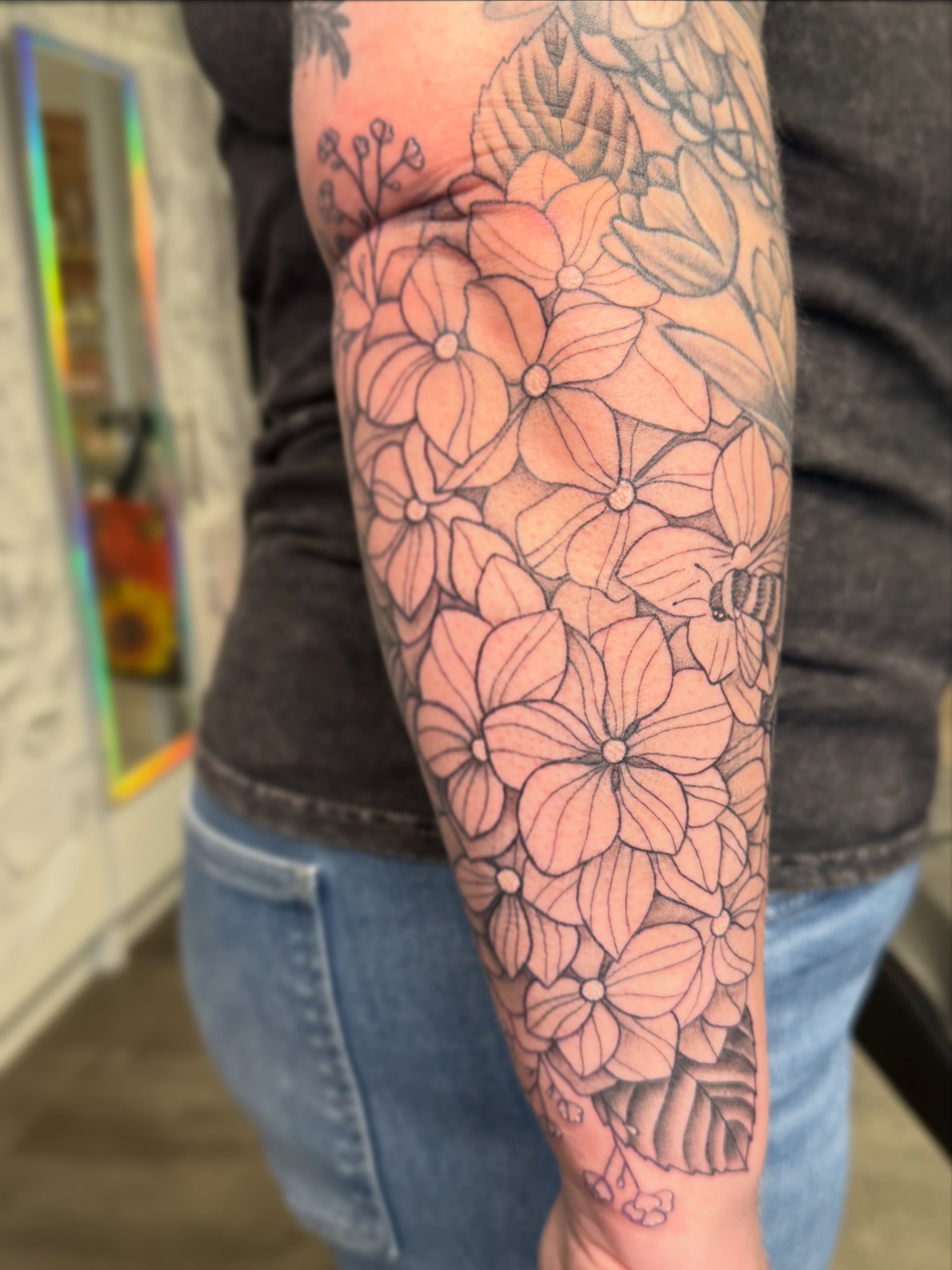 Tattoo by @alexxtattoos — black_and_grey