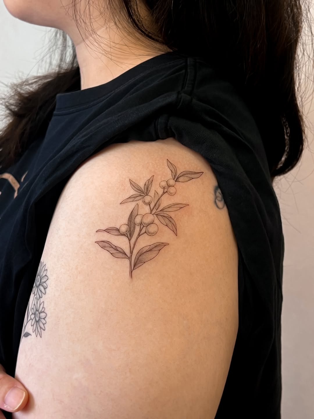 Tattoo by @tattooist_hyn — fine_line