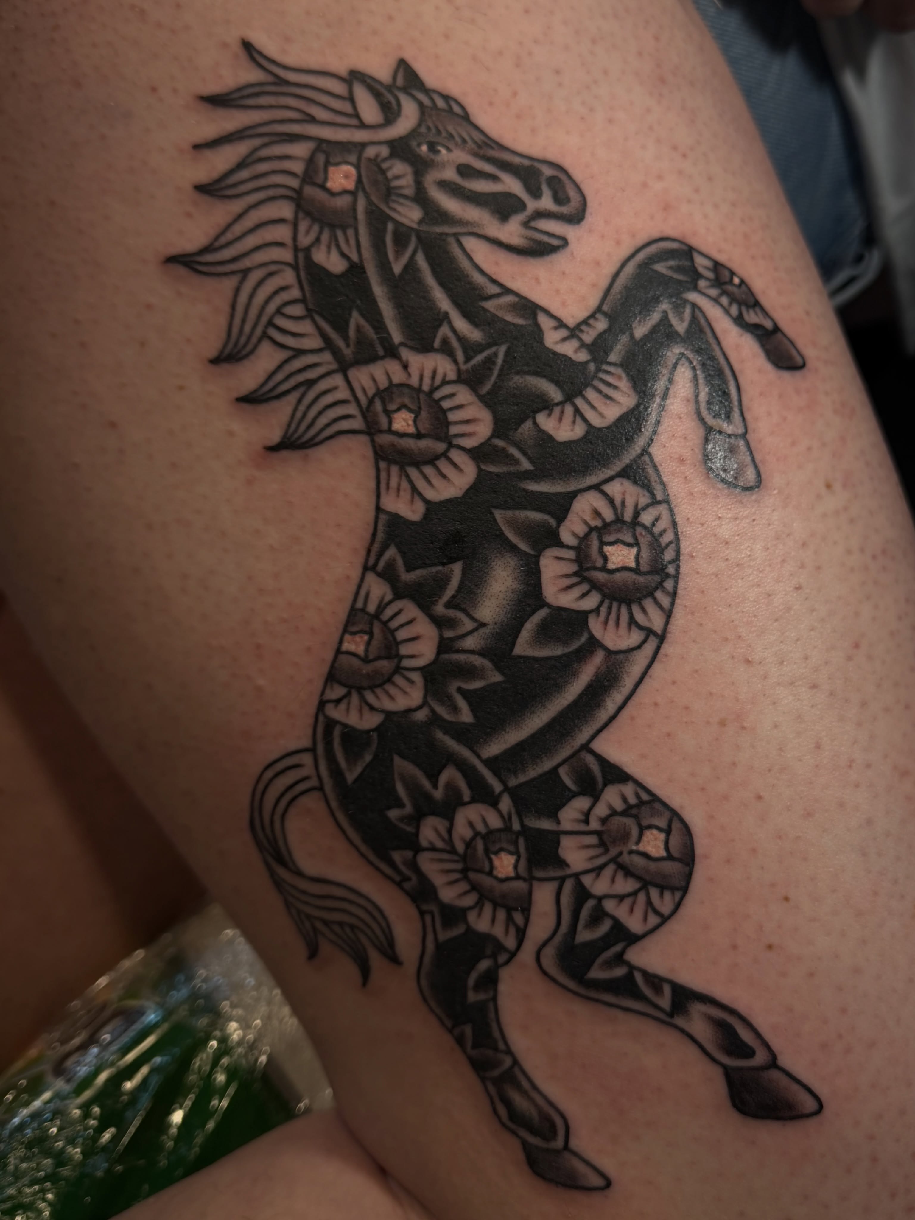Tattoo by @zimovan — black_and_grey