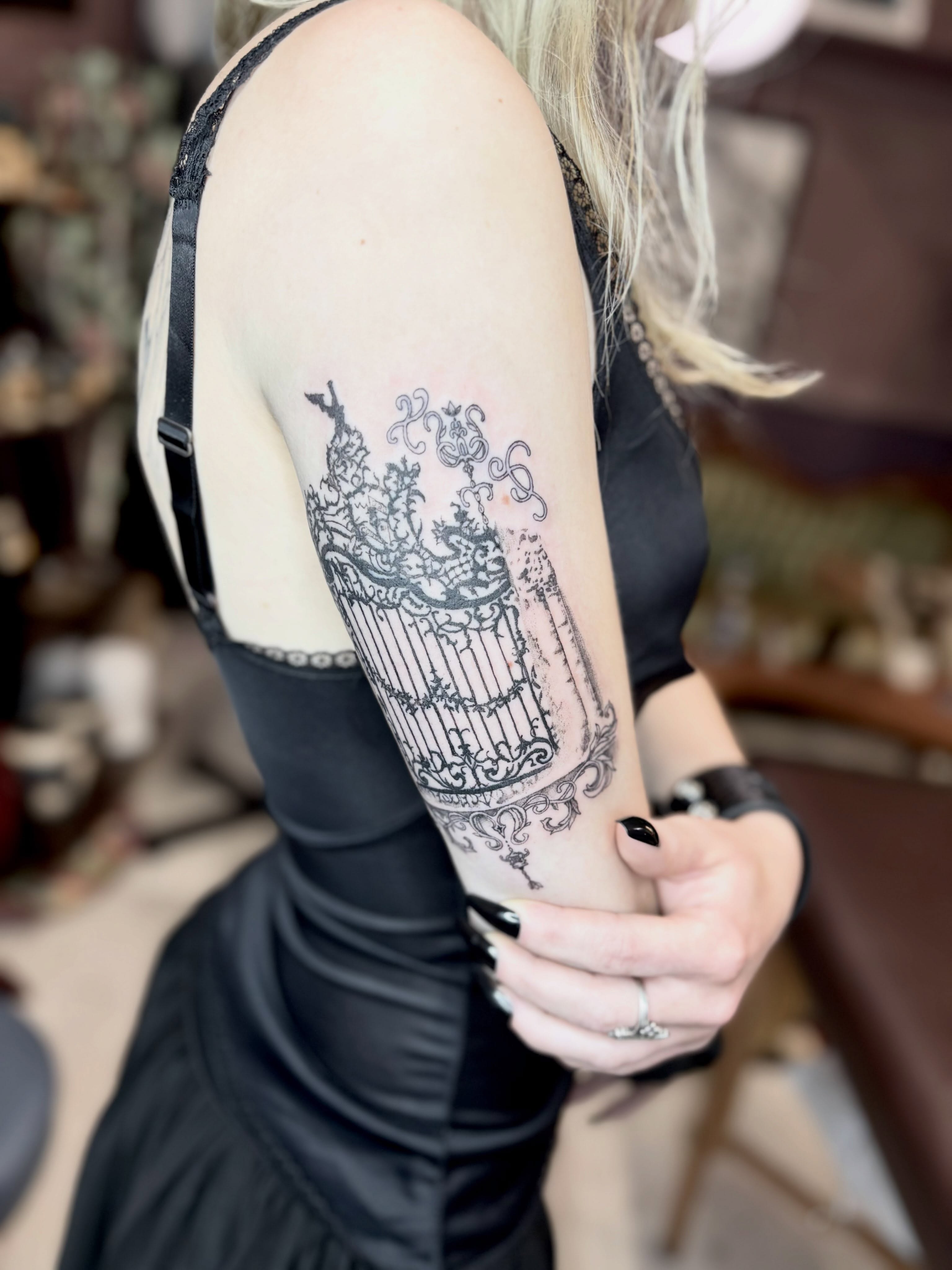 Tattoo by @cold.feet.ttt β ornamental