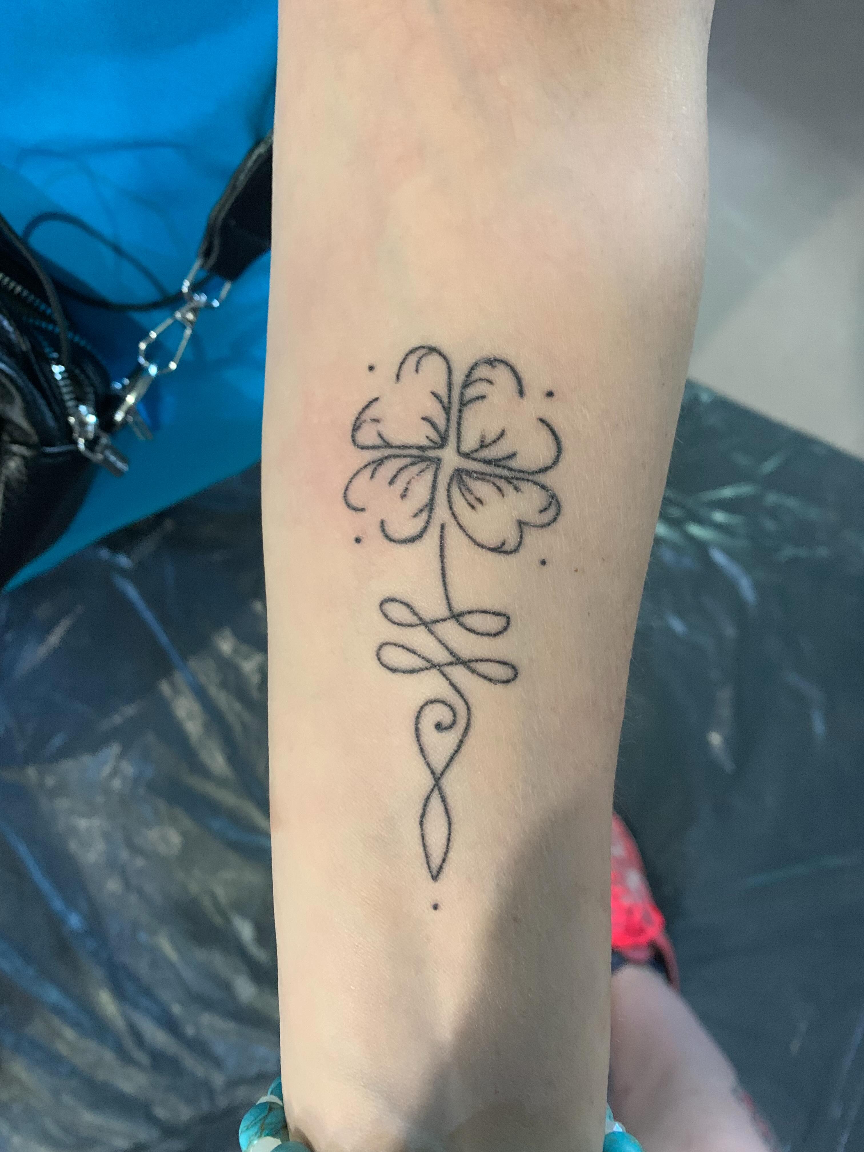 Tattoo by @_cats_and_tatts_ — geometric