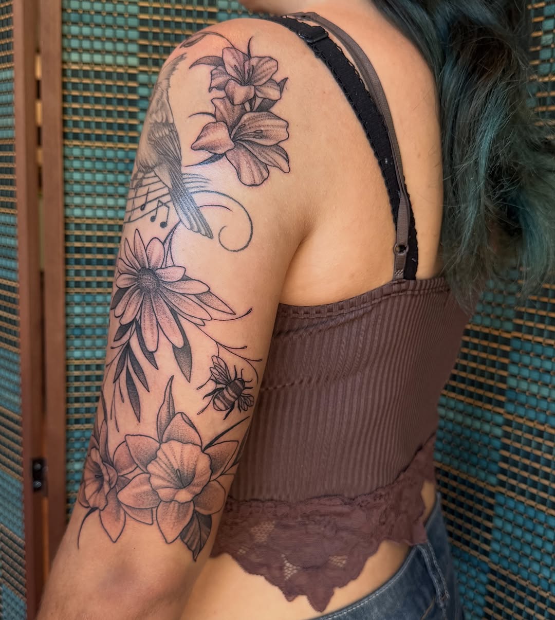 Tattoo by @evamohrman — fine_line, black_and_grey