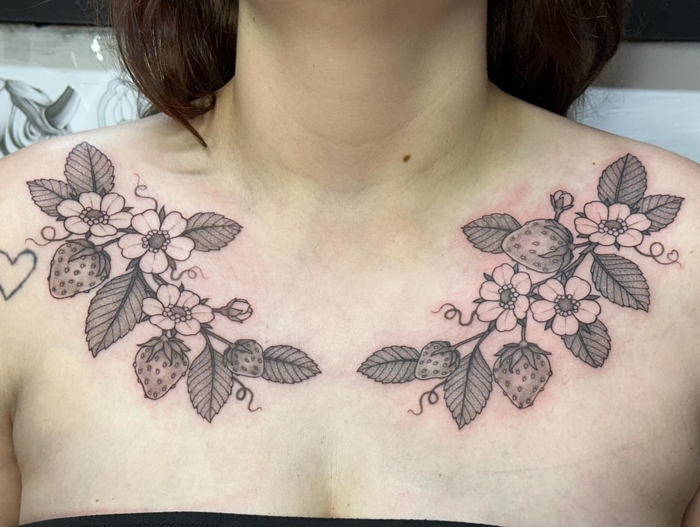 Tattoo by @izabelle_inks — black_and_grey